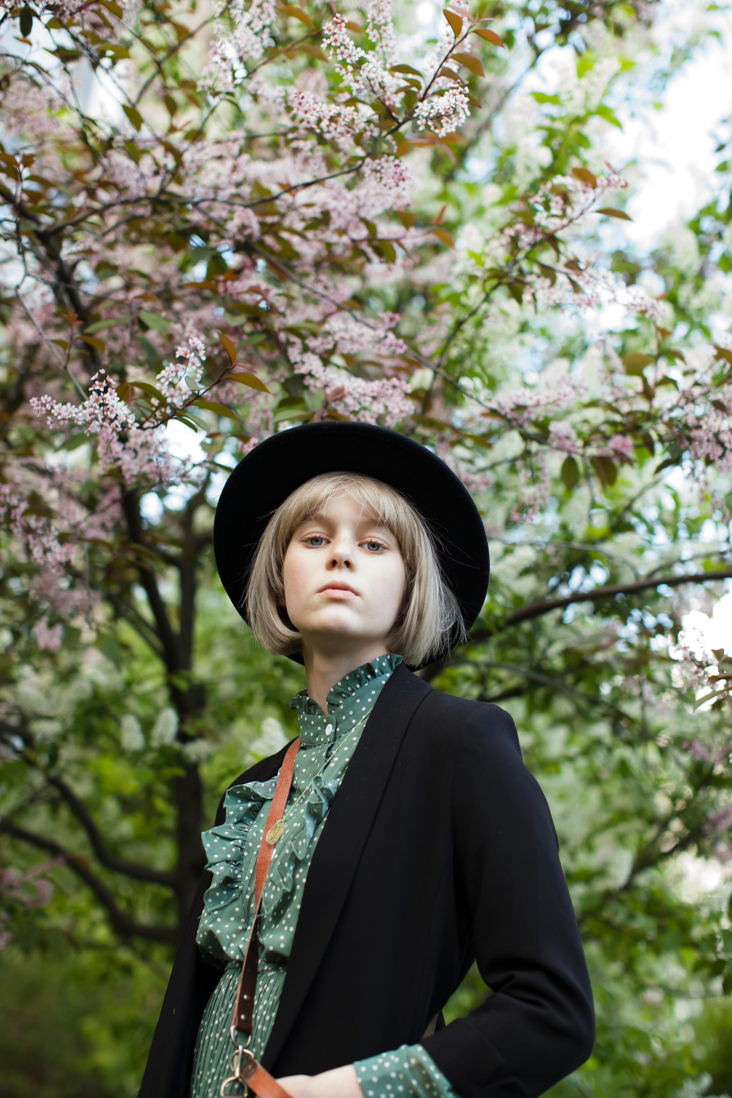 Весенняя уличная съемка. Портретный творческий фотограф в Москве Надя Дудник