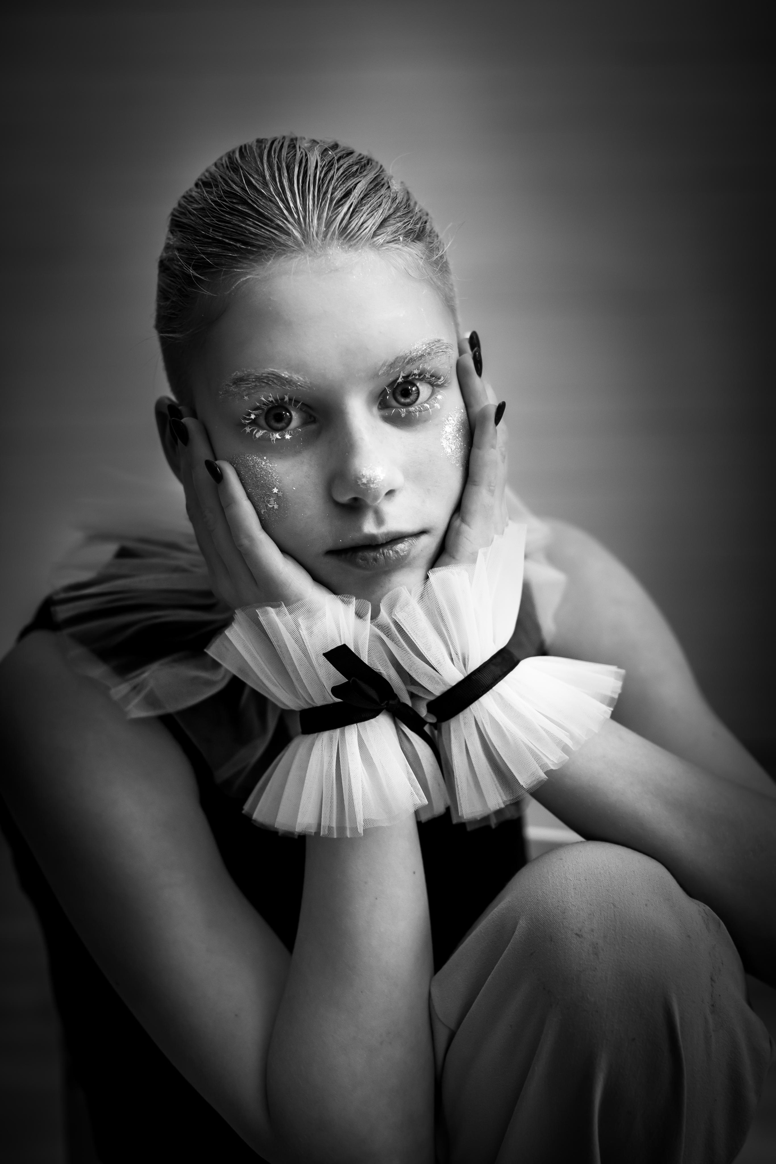 Алиса, такая Алиса. Портретный творческий фотограф в Москве Надя Дудник