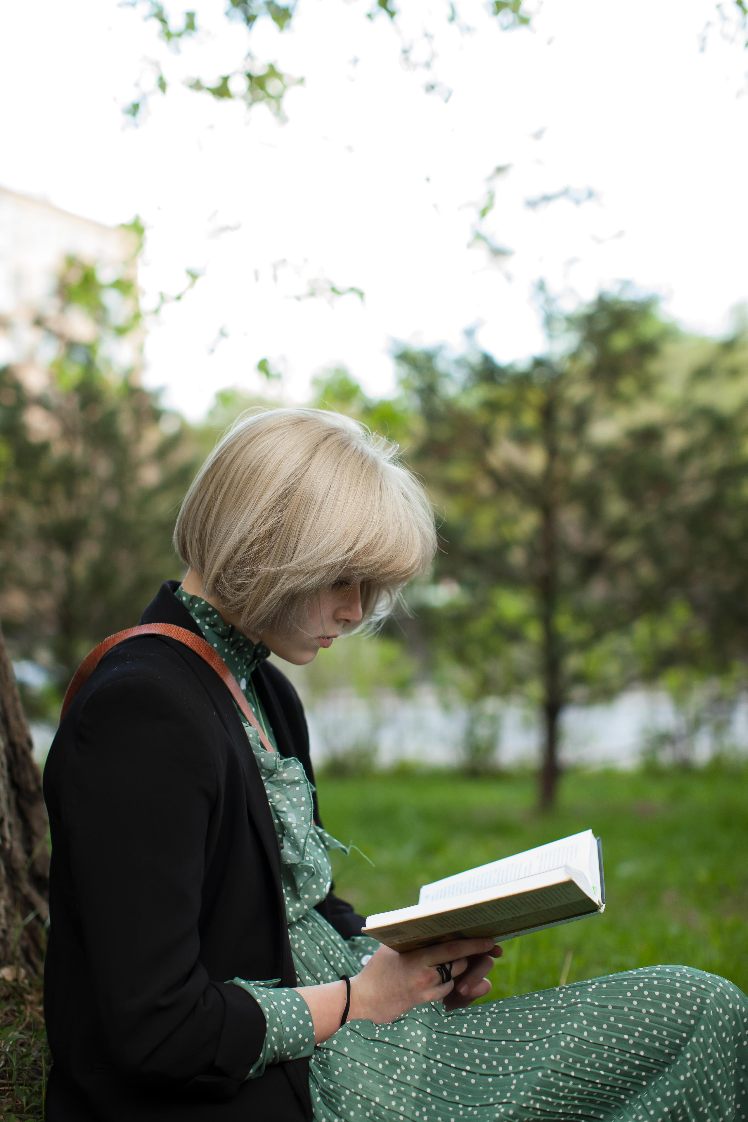 Весенняя уличная съемка. Портретный творческий фотограф в Москве Надя Дудник