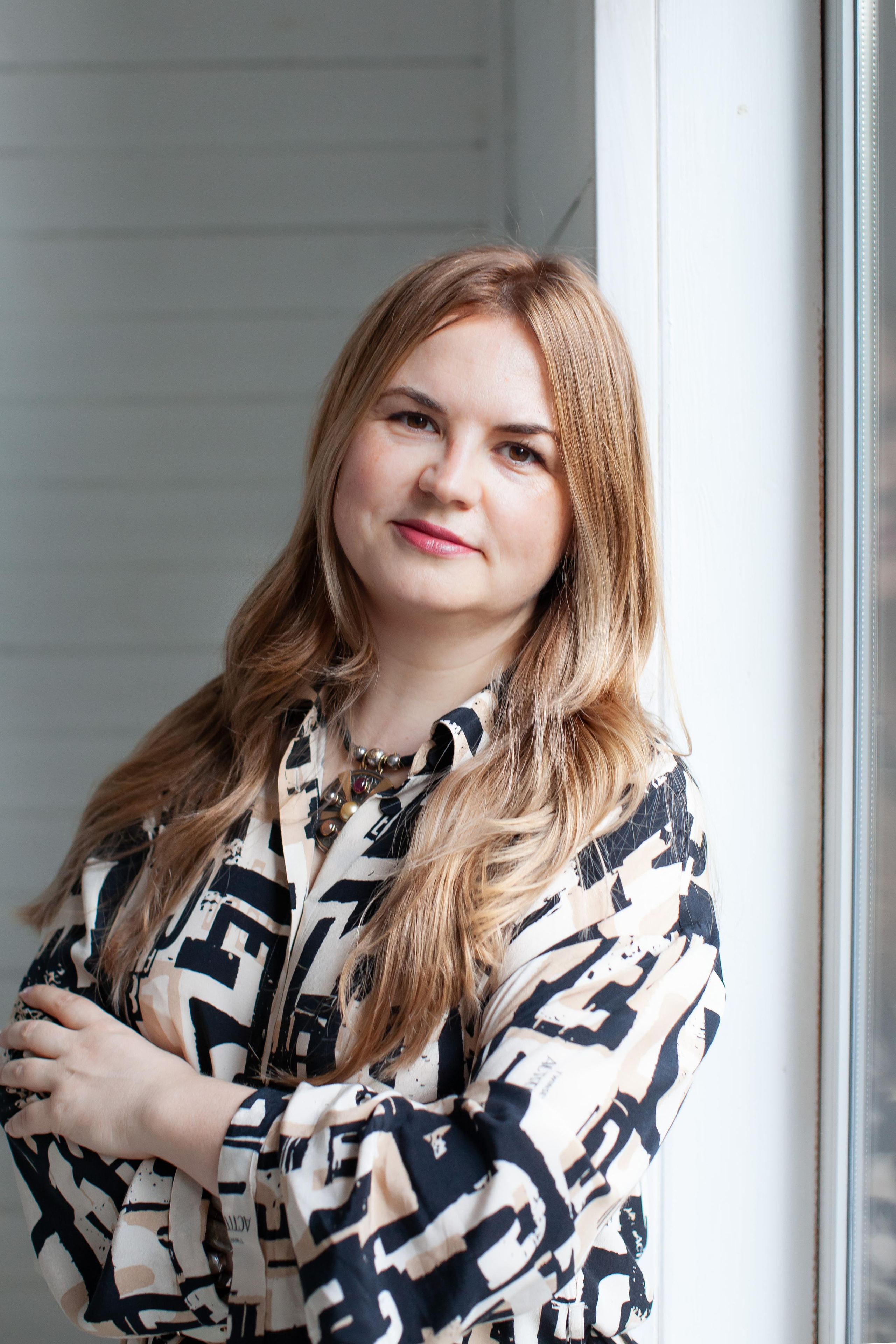 WSClub развиртуализация апрель 2023. Портретный творческий фотограф в Москве Надя Дудник