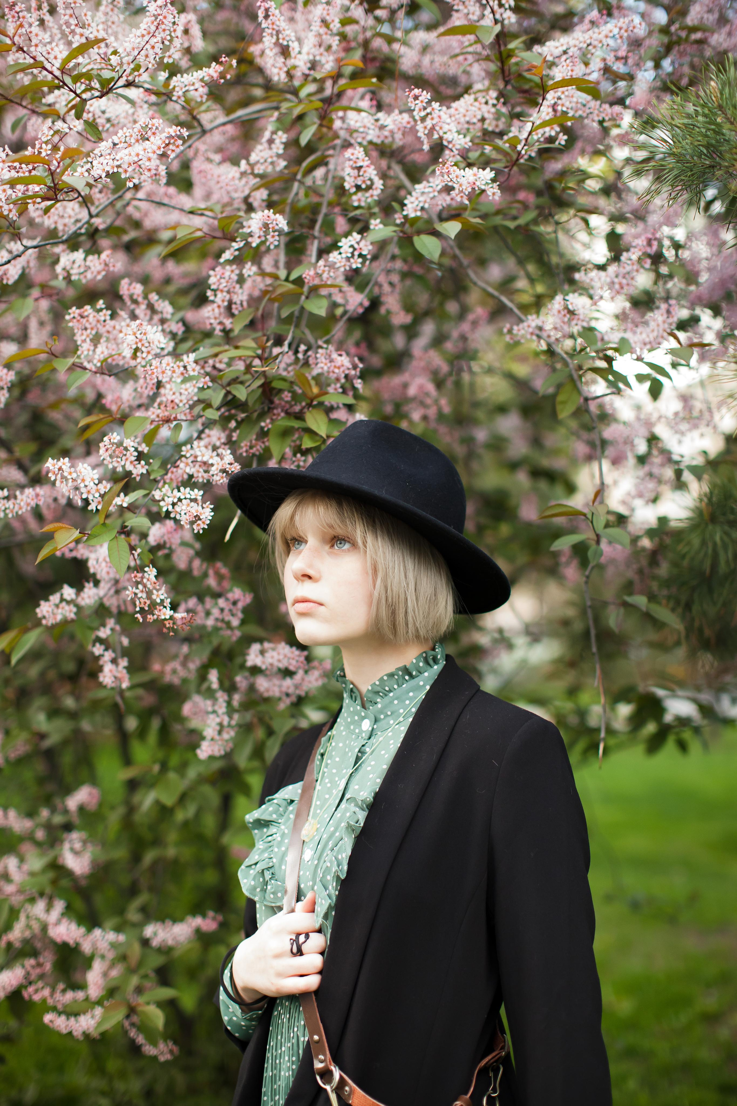 Весенняя уличная съемка. Портретный творческий фотограф в Москве Надя Дудник