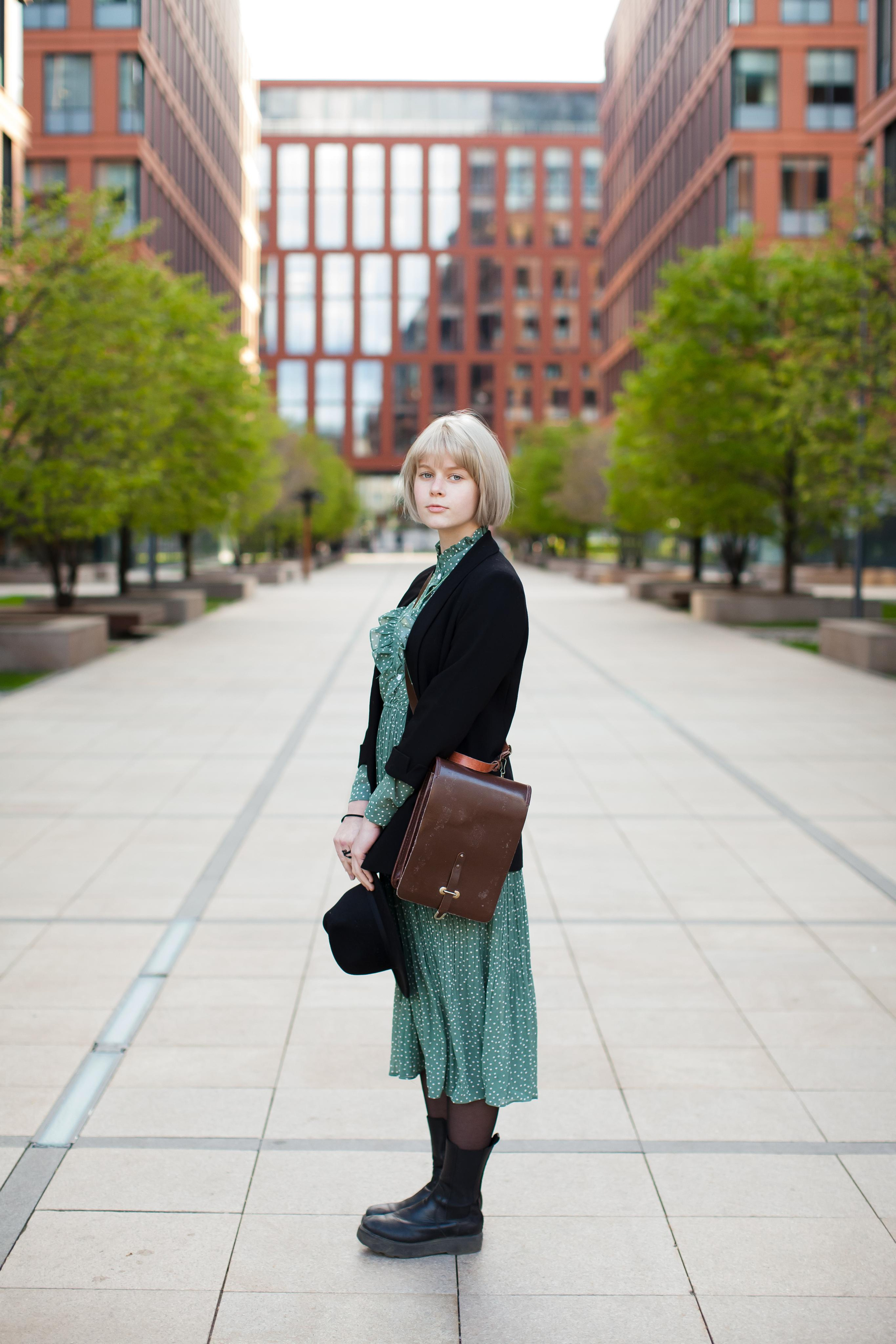 Весенняя уличная съемка. Портретный творческий фотограф в Москве Надя Дудник