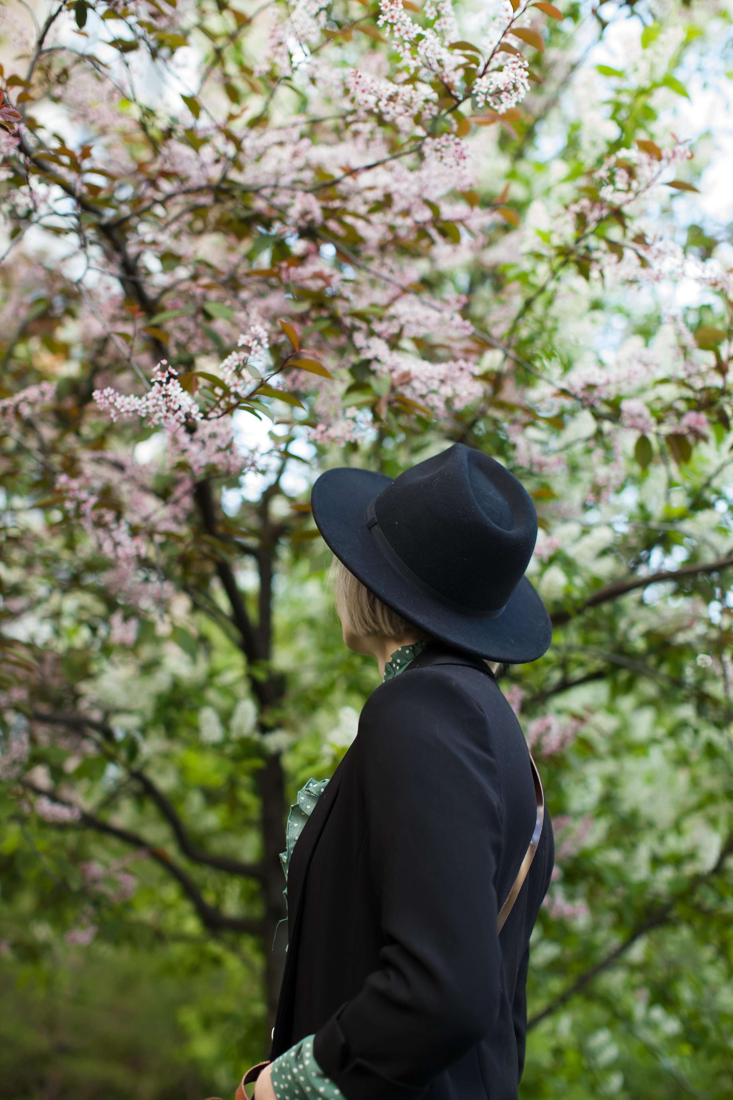 Весенняя уличная съемка. Портретный творческий фотограф в Москве Надя Дудник