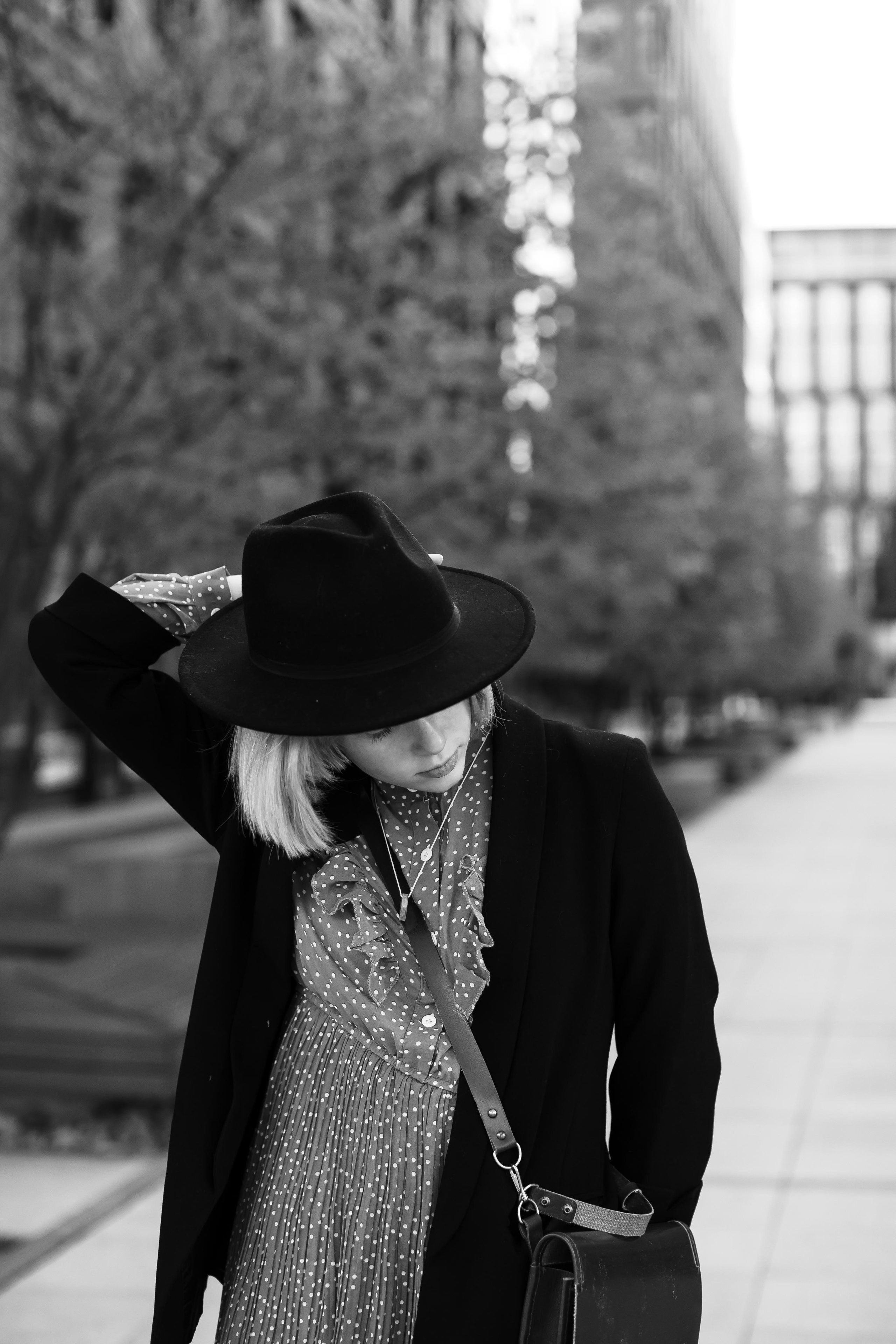 Весенняя уличная съемка. Портретный творческий фотограф в Москве Надя Дудник