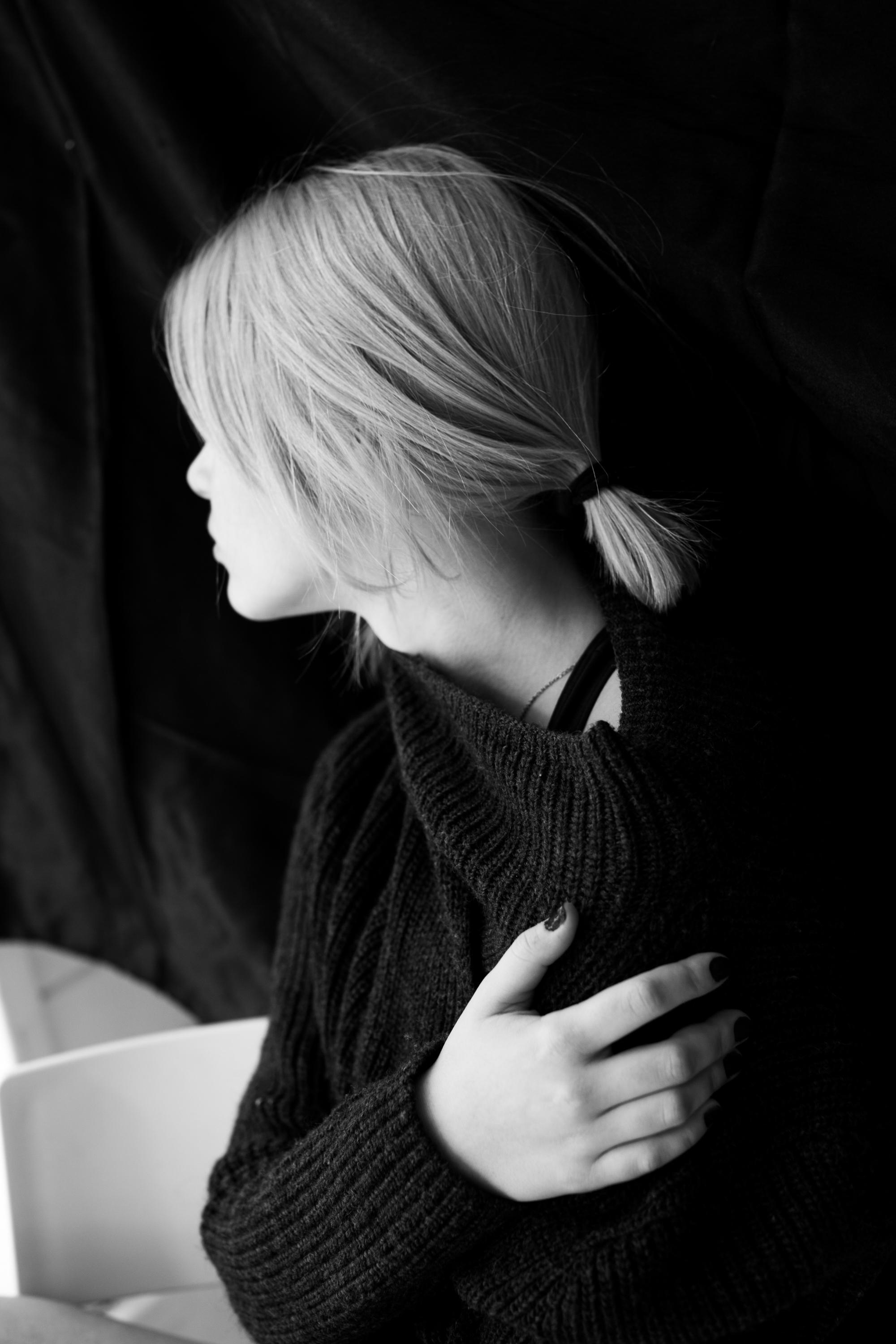 И снова Алиса — мой верный «partner in crime» и по совместительству дочь))). Портретный творческий фотограф в Москве Надя Дудник