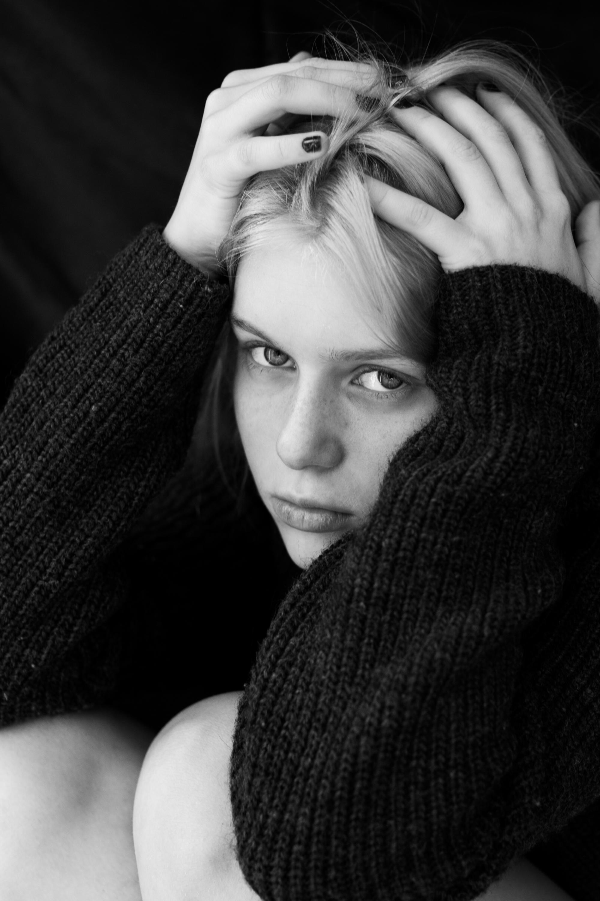 И снова Алиса — мой верный «partner in crime» и по совместительству дочь))). Портретный творческий фотограф в Москве Надя Дудник