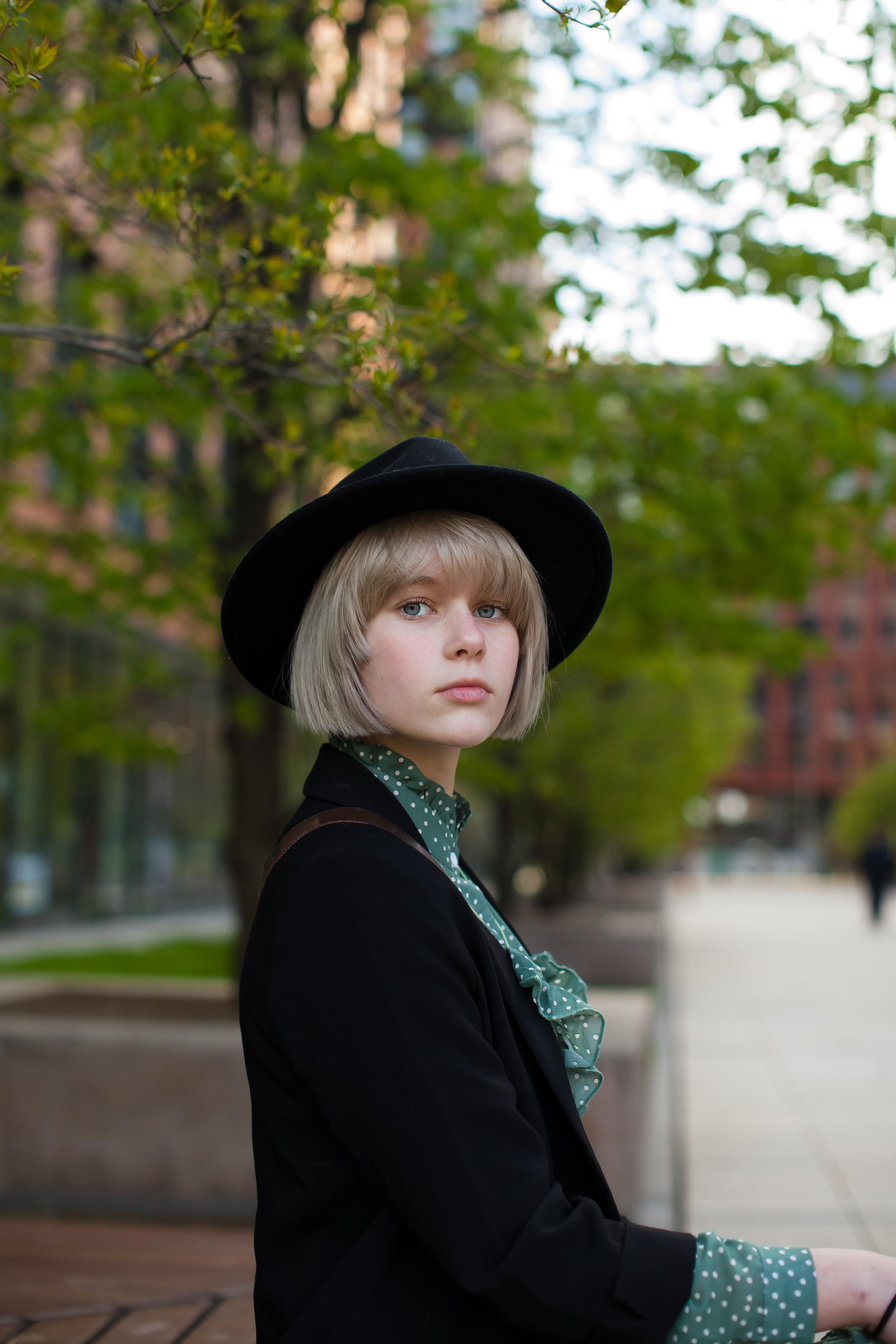 Весенняя уличная съемка. Портретный творческий фотограф в Москве Надя Дудник