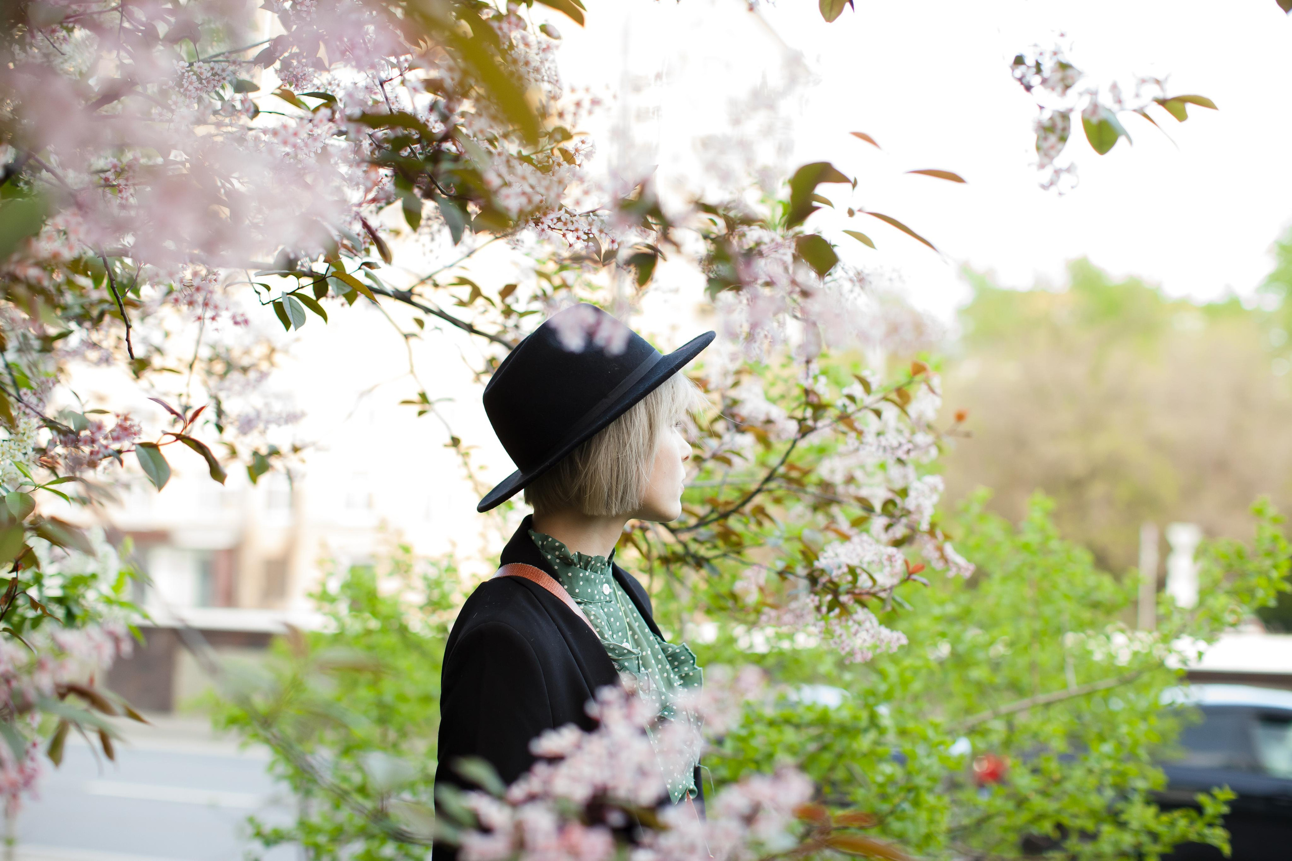 Весенняя уличная съемка. Портретный творческий фотограф в Москве Надя Дудник