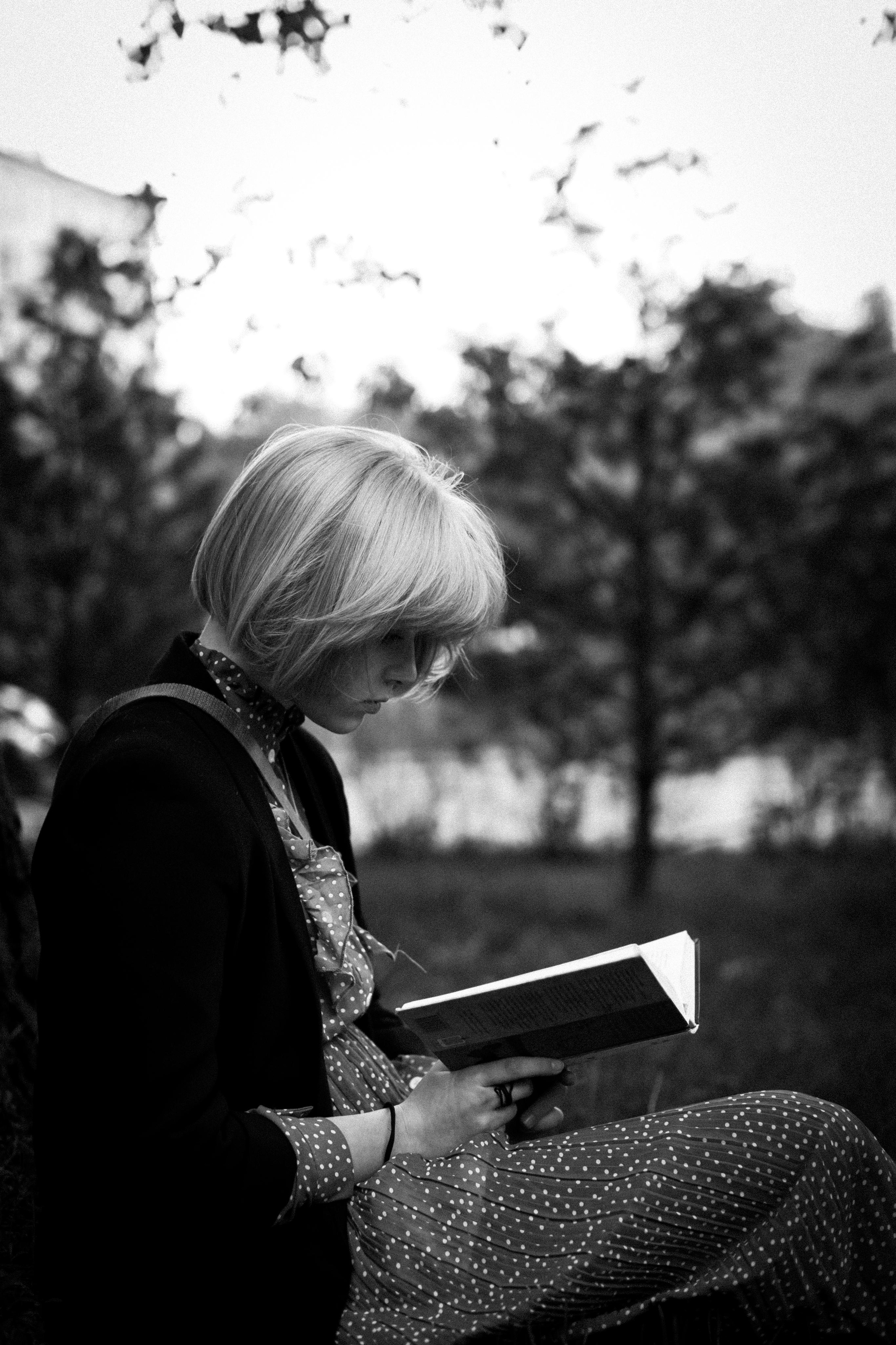 Весенняя уличная съемка. Портретный творческий фотограф в Москве Надя Дудник