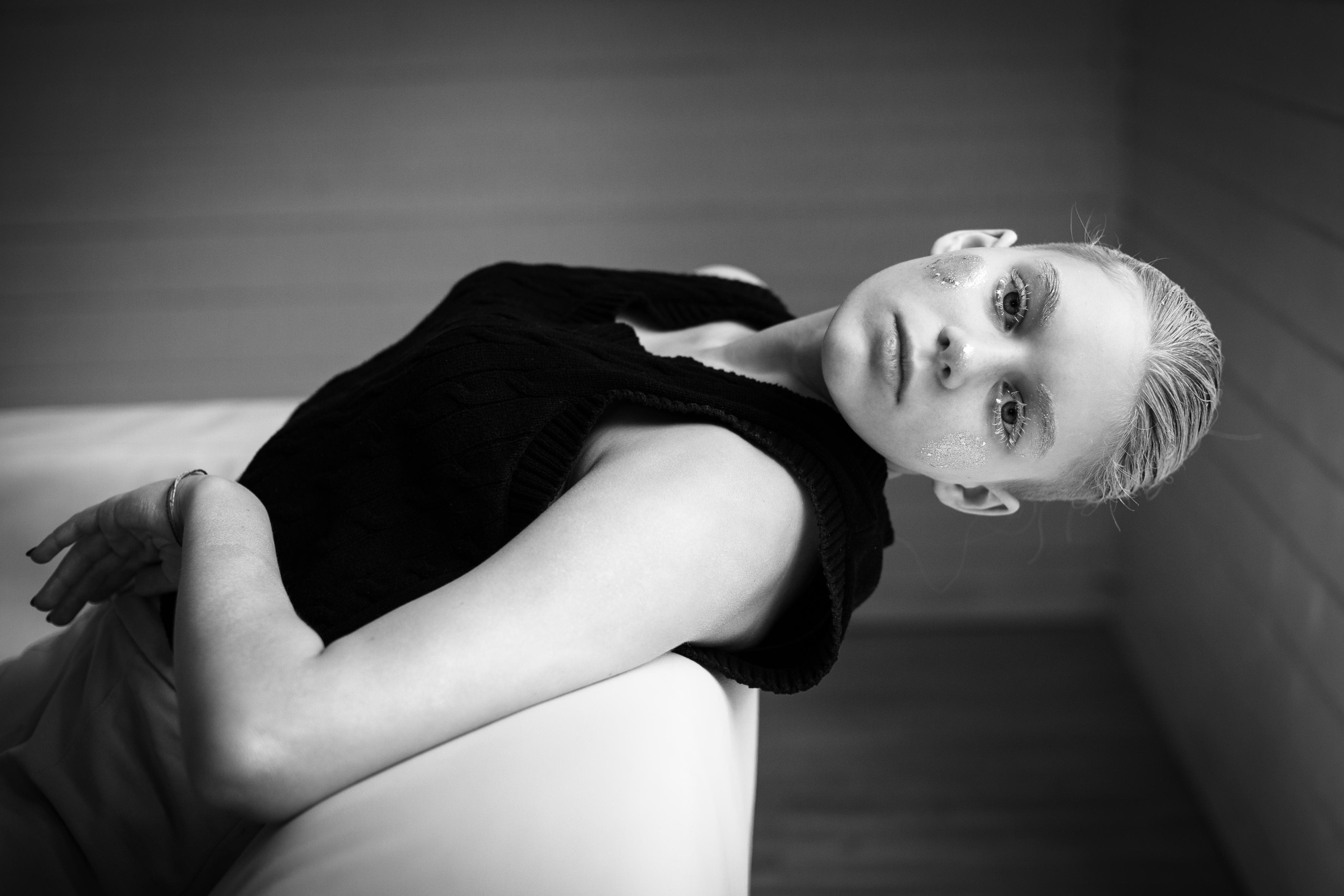 Алиса, такая Алиса. Портретный творческий фотограф в Москве Надя Дудник