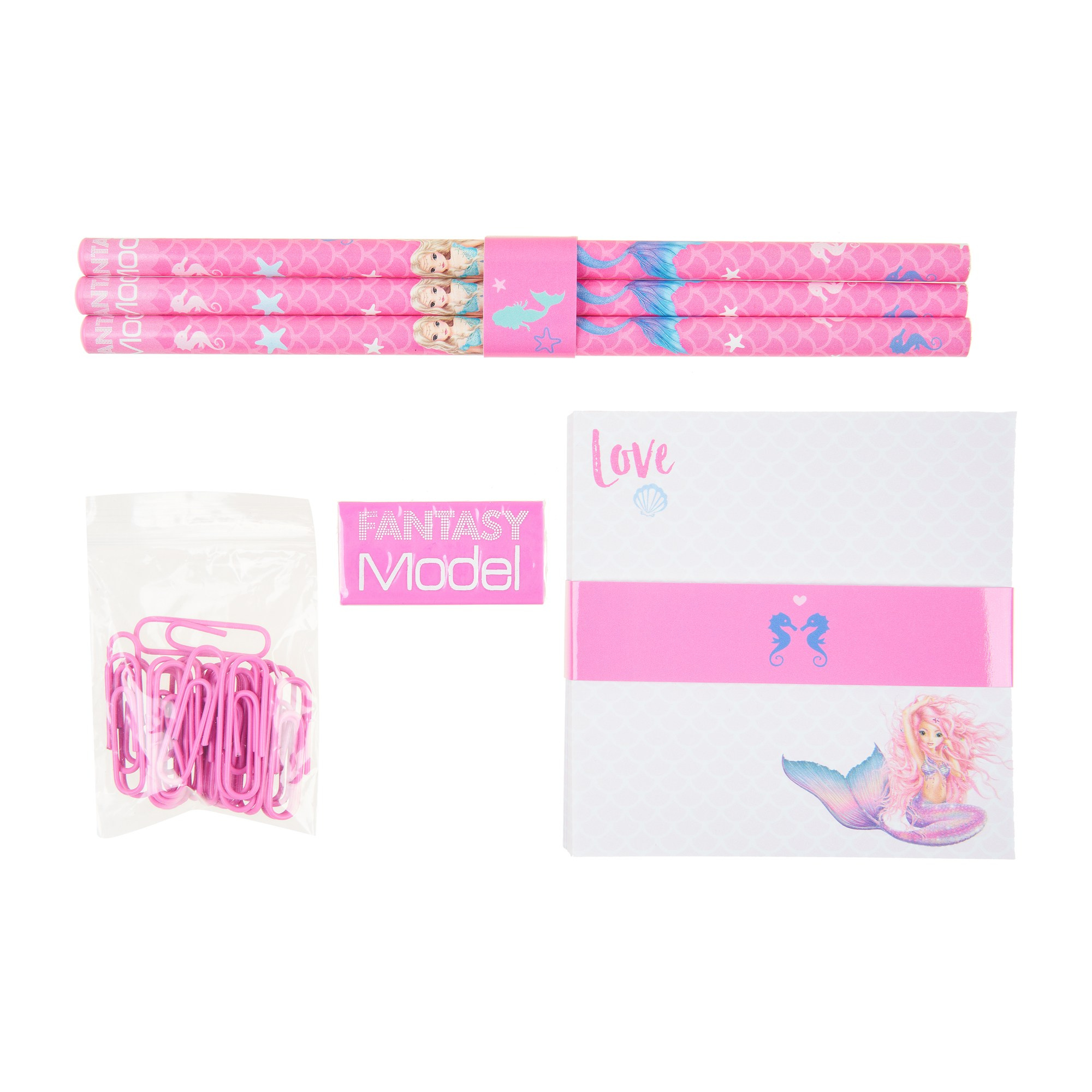 Набор: три карандаша.