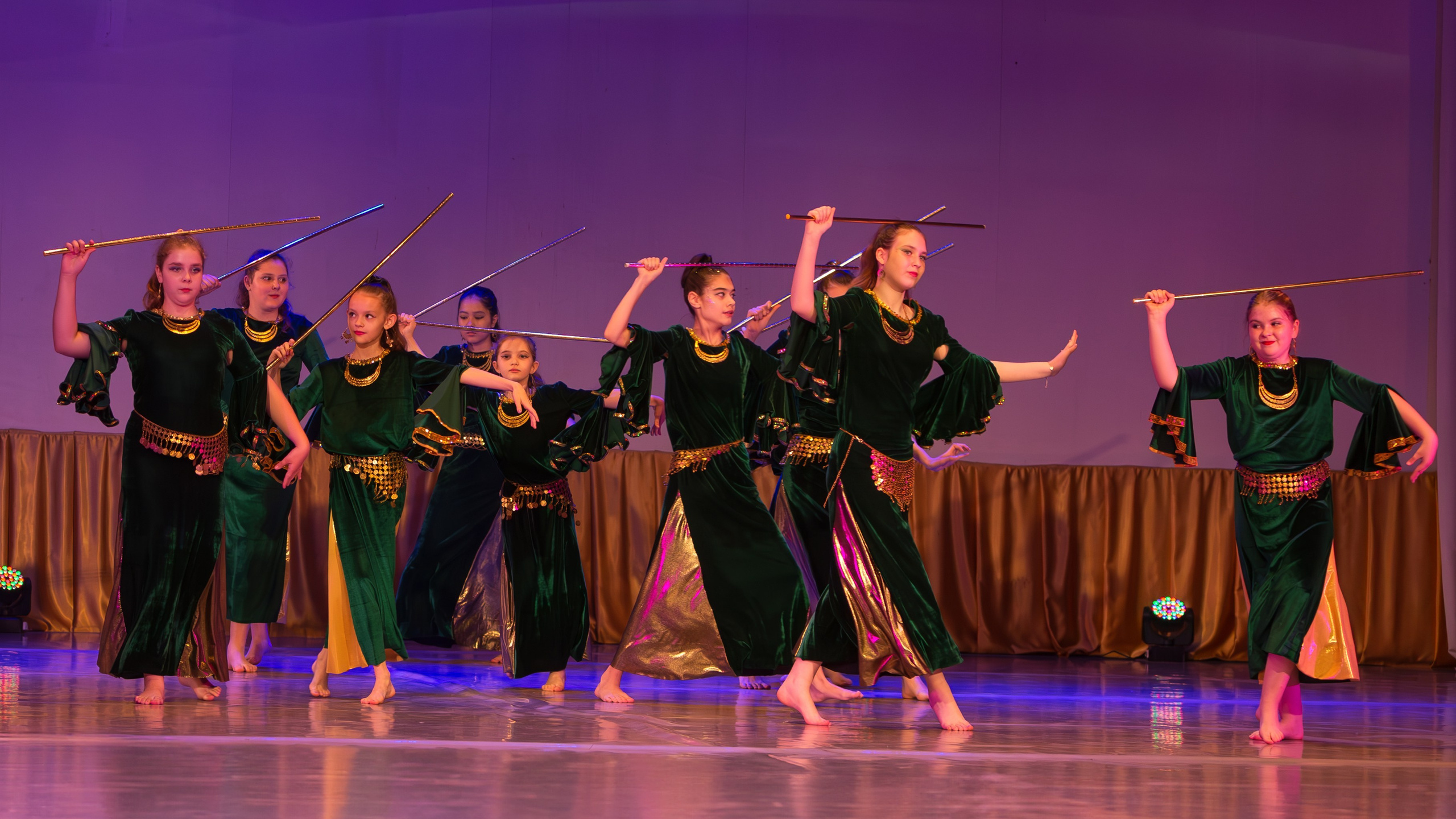 Студия «Lamis» отчетный концерт 2024. Выпускные альбомы и школьный фотограф в Подольске, Троицке, Щербинке, Москве и Московской области