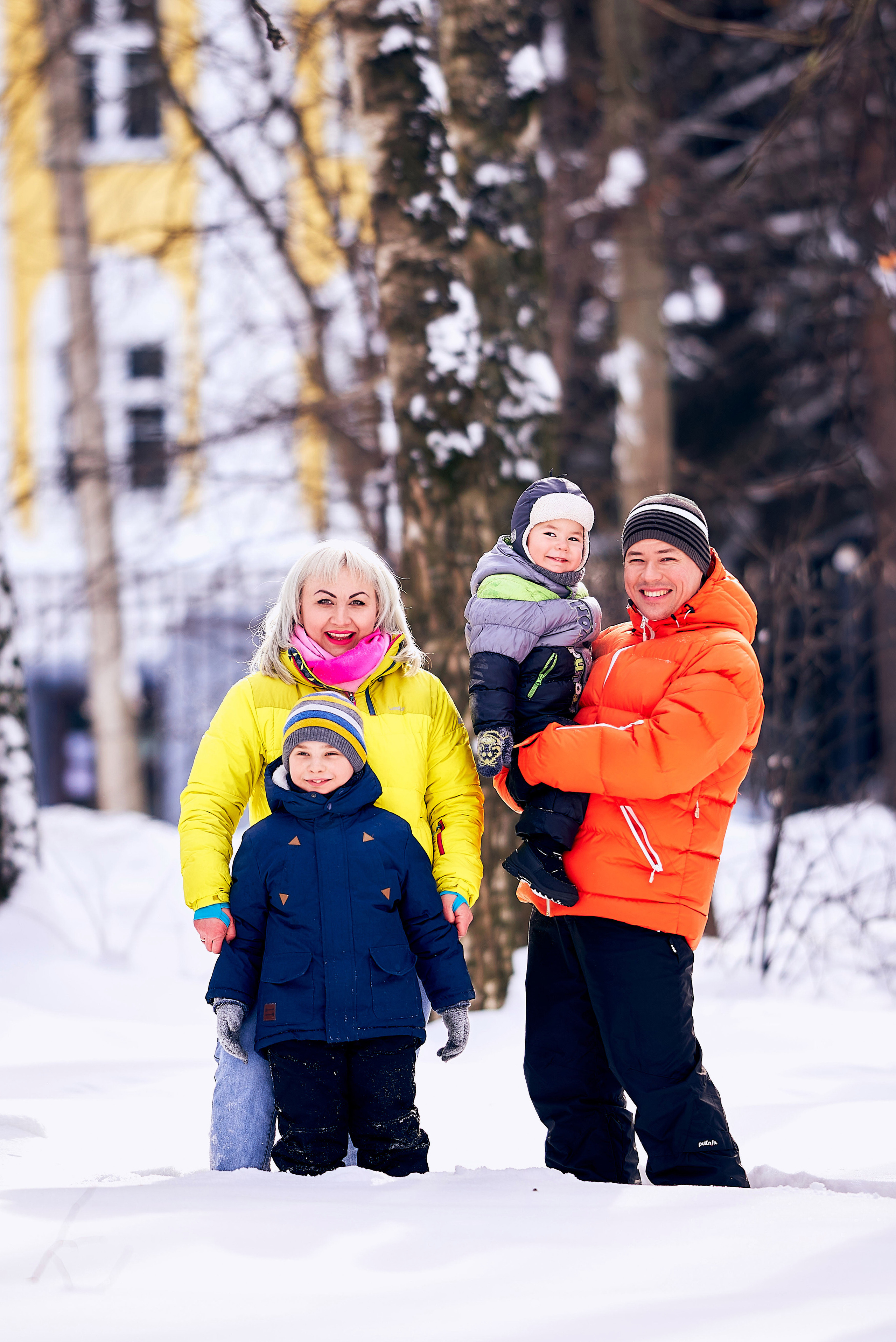 Семейная фотосессия зимой