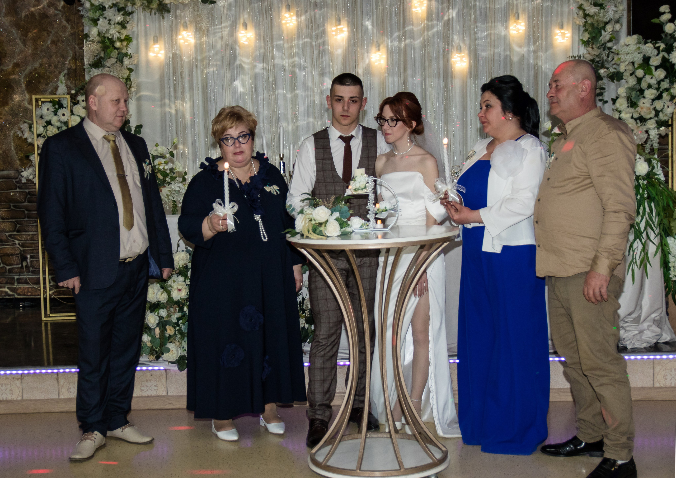 Организатор праздников. Организатор праздников. Ведущая Марина Гребенникова