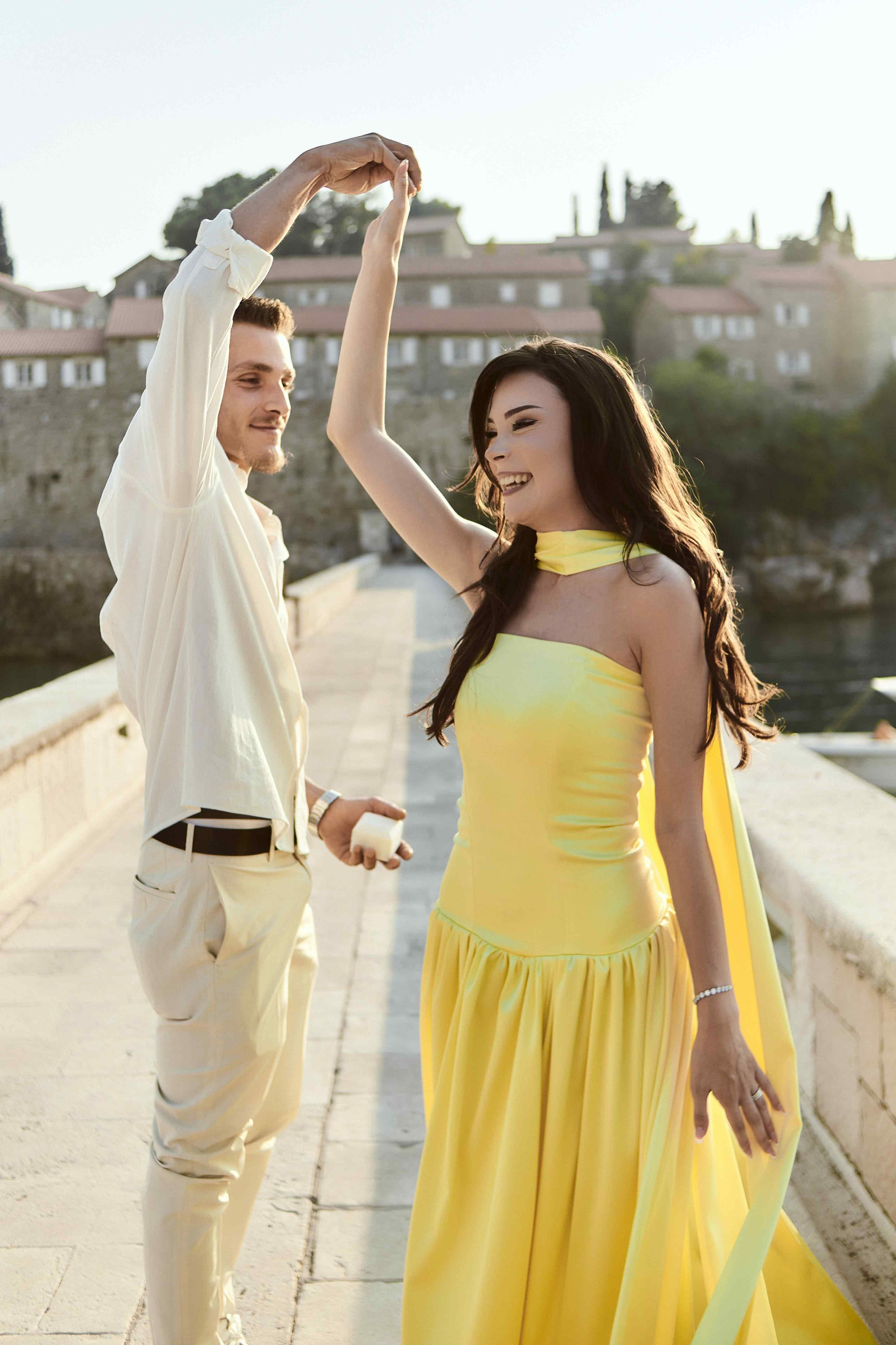 Sunset Engagement Shoot in Sveti Stefan | Ilhan & Ilhana's Proposal. Фотосессии в Черногории — фотограф Станевская Эля