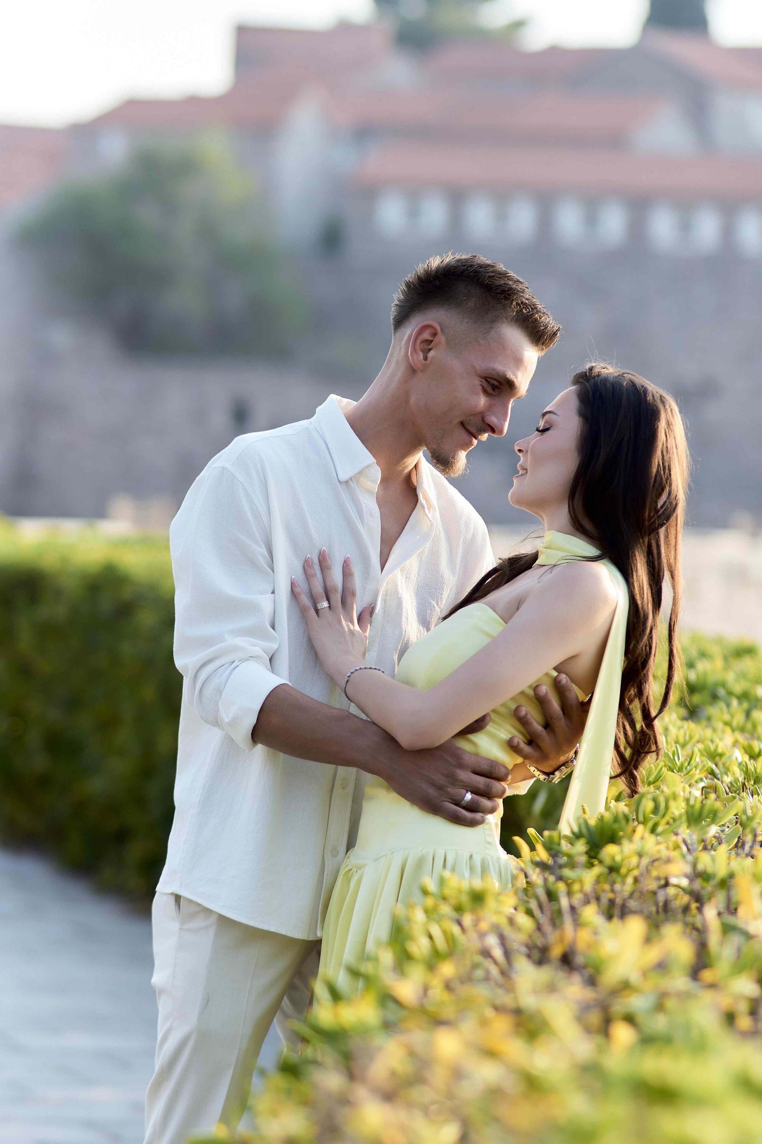 Sunset Engagement Shoot in Sveti Stefan | Ilhan & Ilhana's Proposal. Фотосессии в Черногории — фотограф Станевская Эля