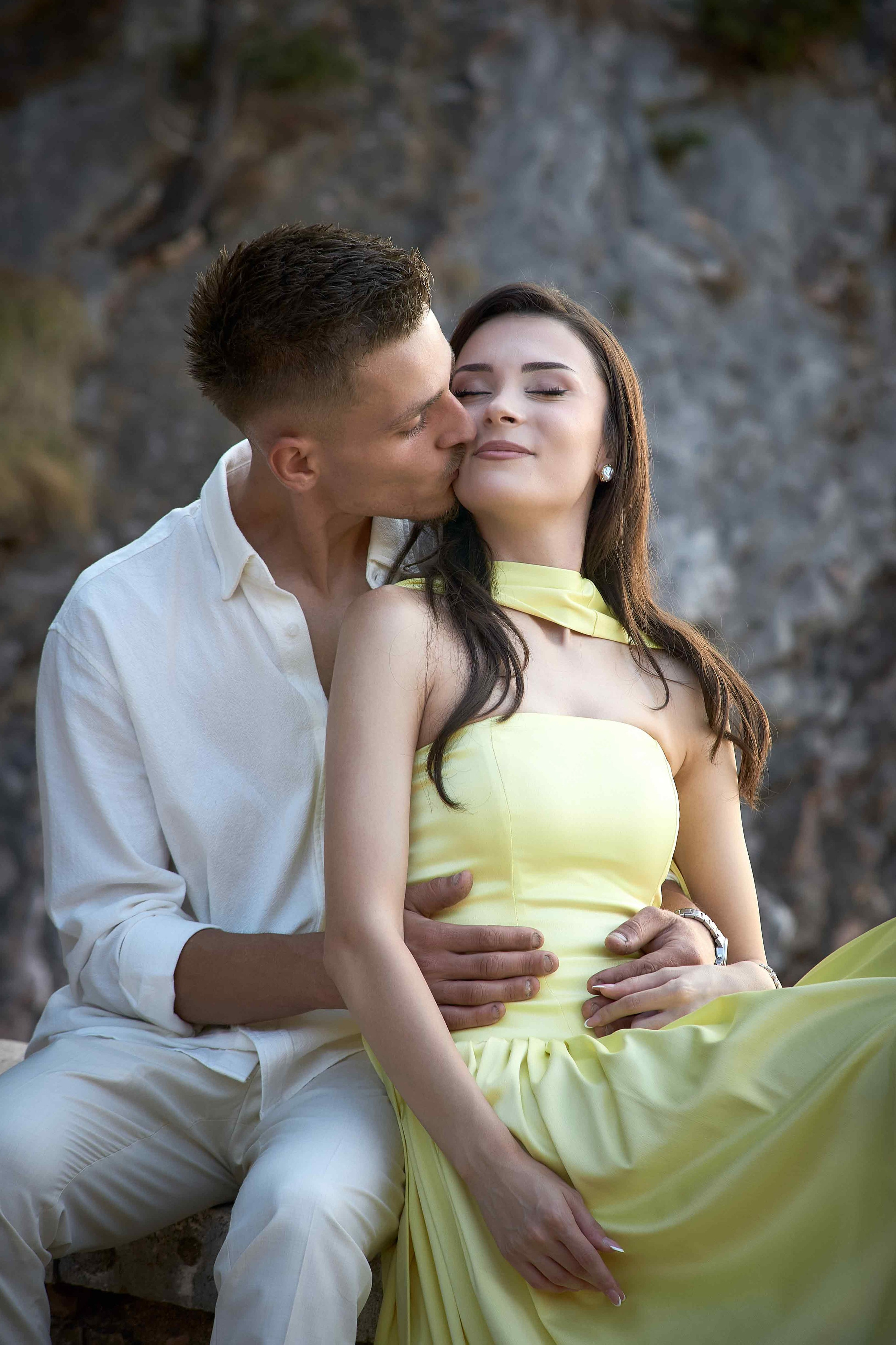 Sunset Engagement Shoot in Sveti Stefan | Ilhan & Ilhana's Proposal. Фотосессии в Черногории — фотограф Станевская Эля