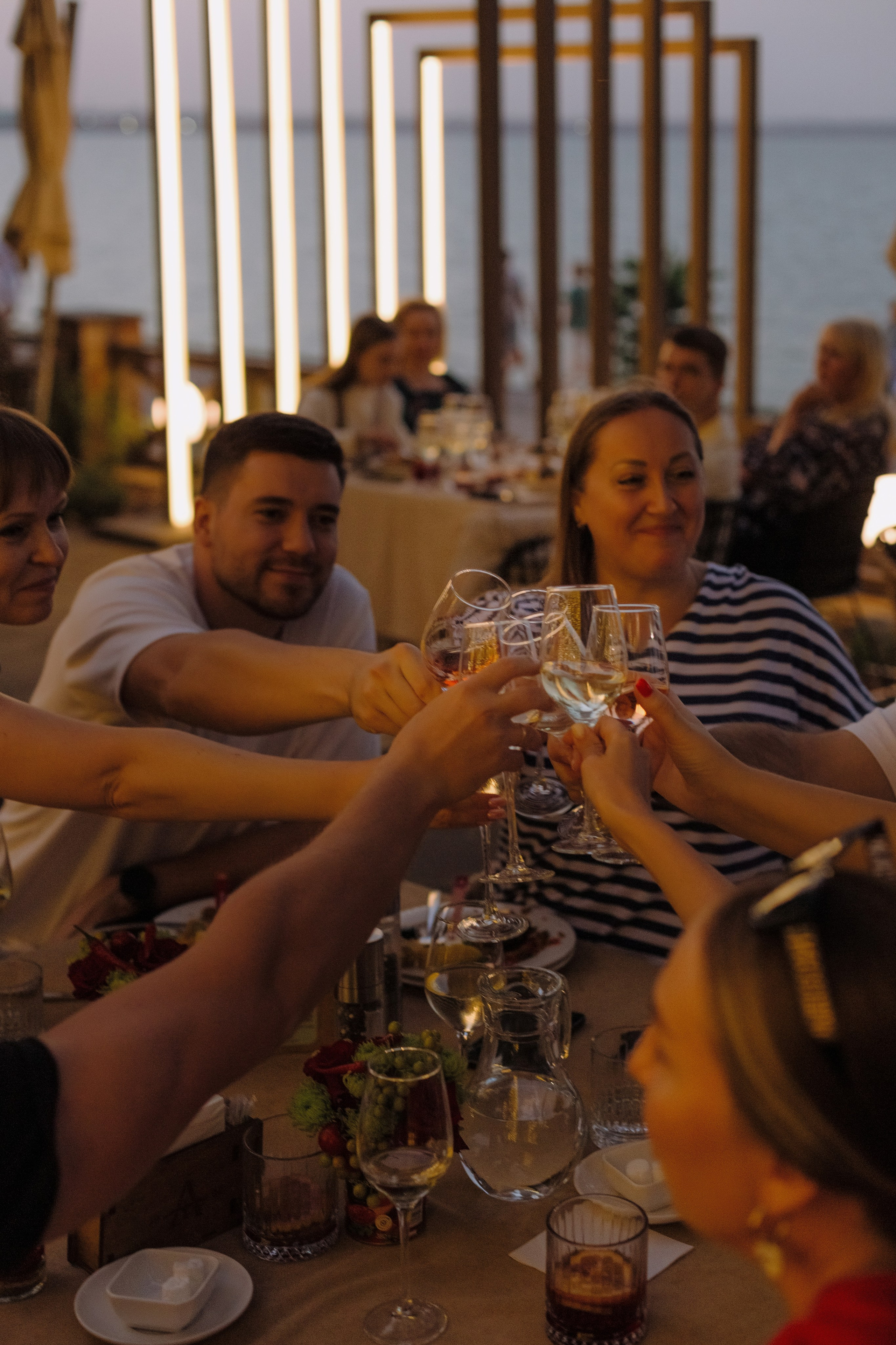 Paella Party в ресторане «Альбатрос» Таганрог | Фотограф Антон Бакарюк. Свадебный и семейный фотограф в Таганроге Бакарюк Антон