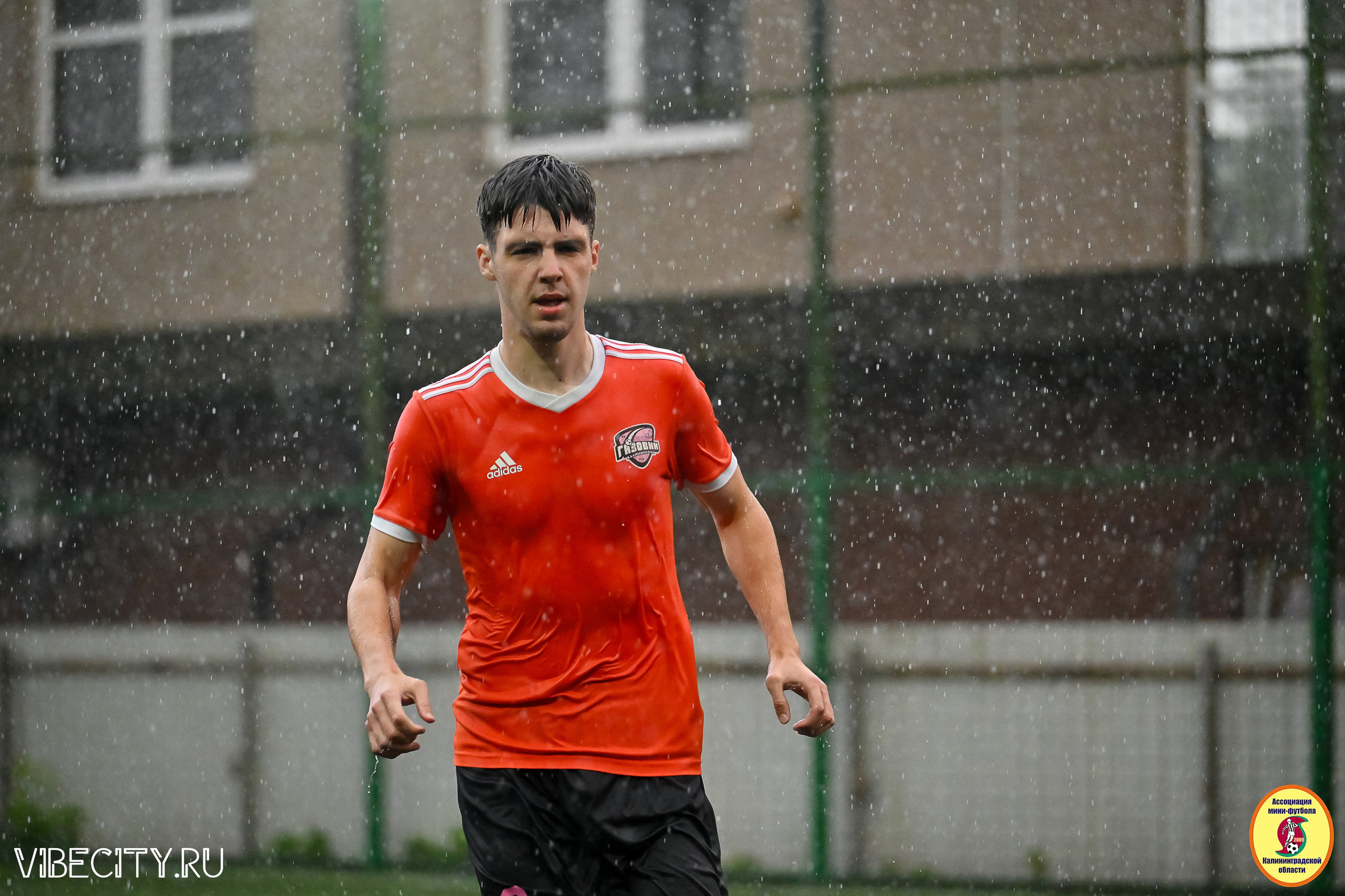 ИГРЫ МИНИ-ФУТБОЛЬНОЙ И КОРПОРАТИВНОЙ ЛИГИ. VIBECITY.RU Вайб Сити Ру Фоторепортажи Фотоотчеты Калининград
