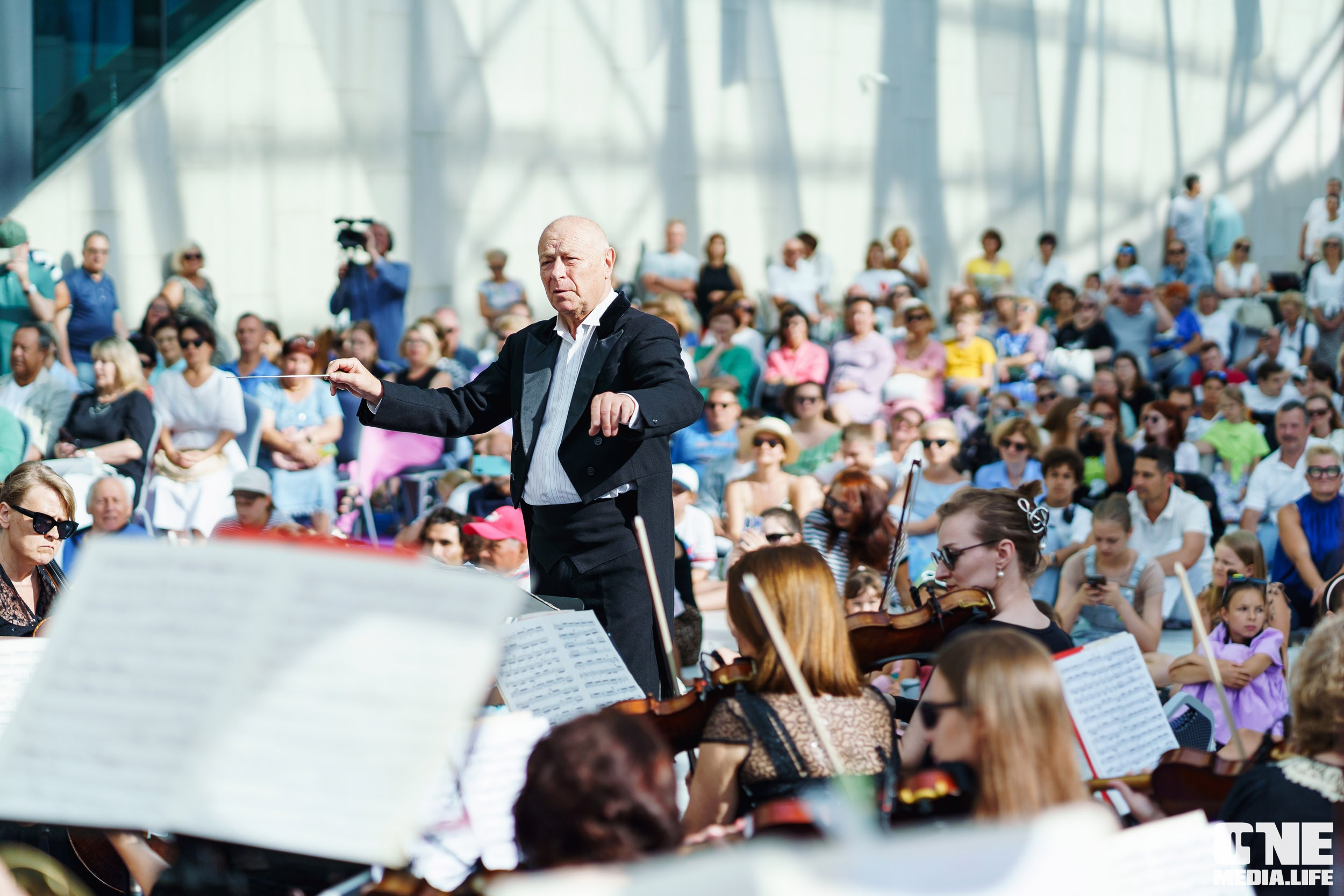 Фоторепортаж с фестиваля «Симфония ветра» в Янтарь Холле. One Media Life: фоторепортажи, фотоотчеты с мероприятий и заведений