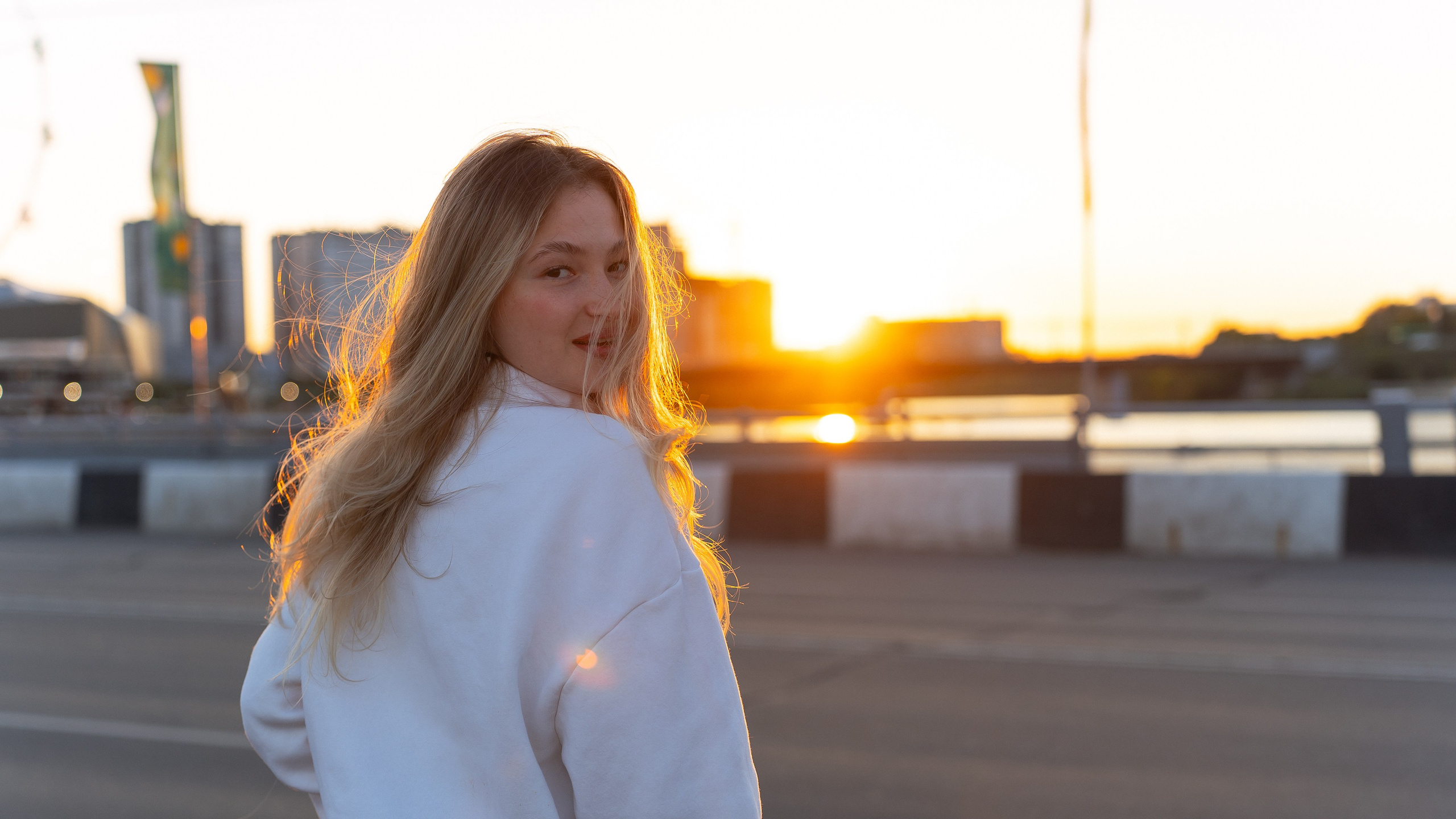 Close-up portrait in natural light outdoors