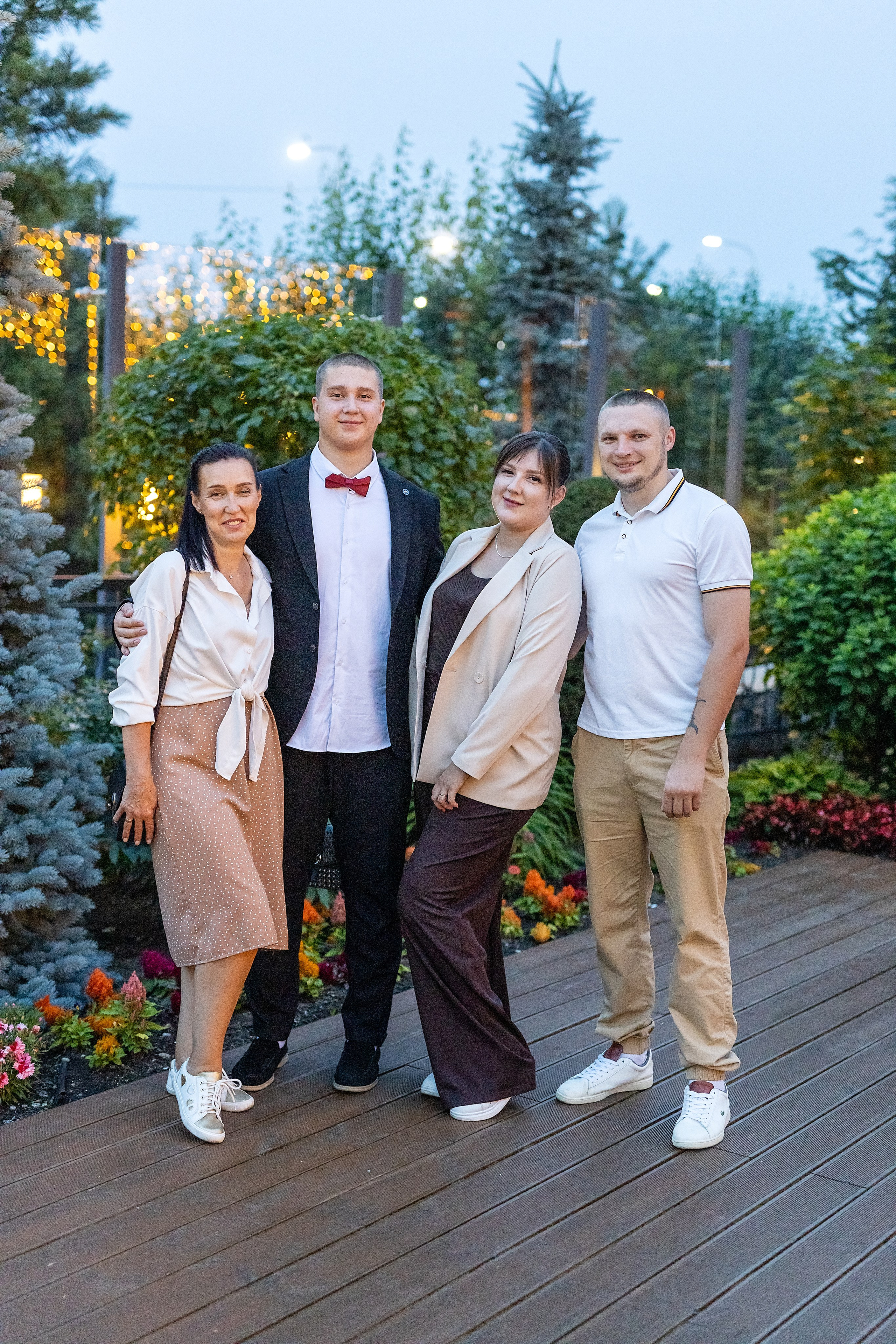 Выпускной. Школа 22, 11 класс. Стильный выпускной альбом Владивосток фотограф Вероника Мигачева