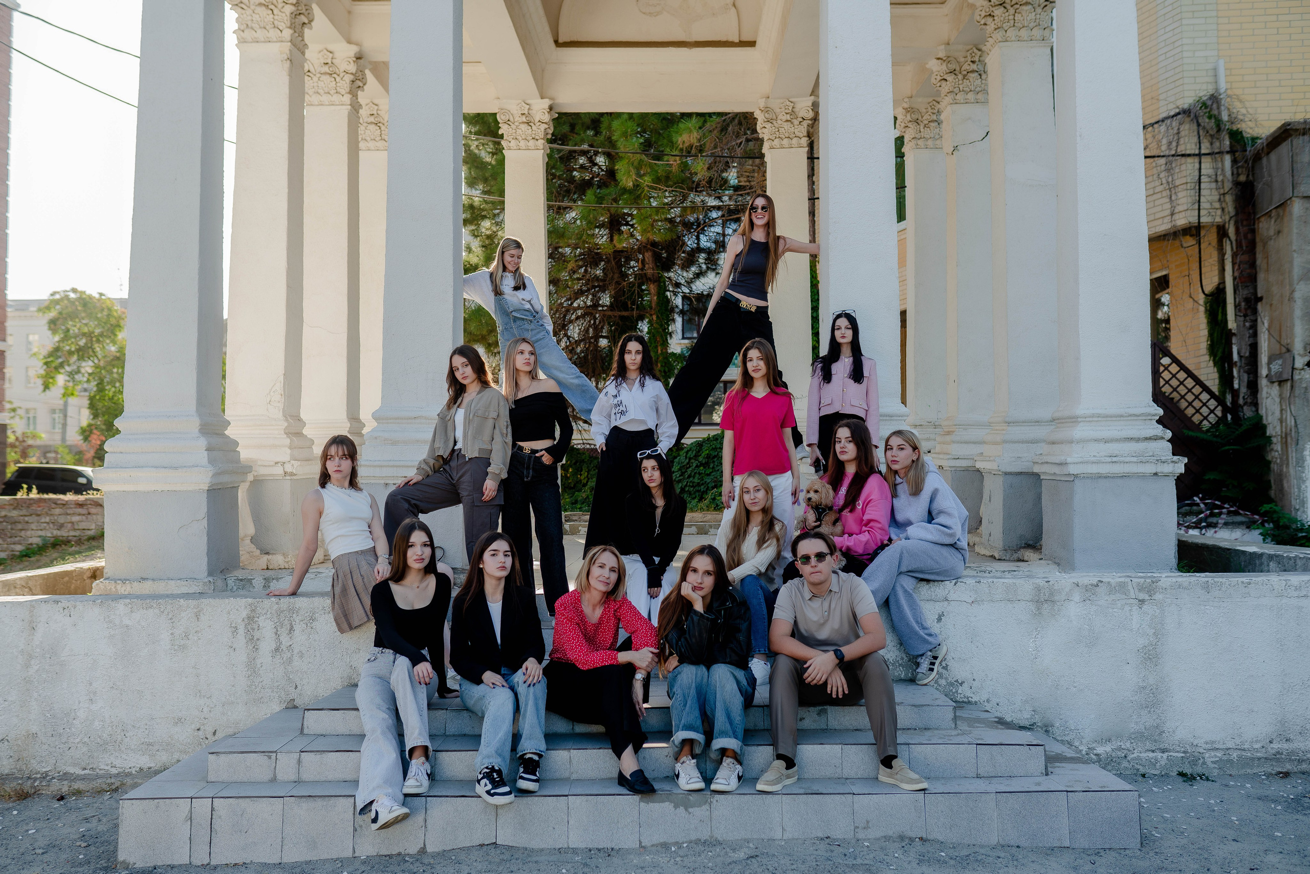 Выпускные (школьные) альбомы (книги) в Ростове-на-Дону. Современные Выпускные Альбомы в Ростове-на-Дону