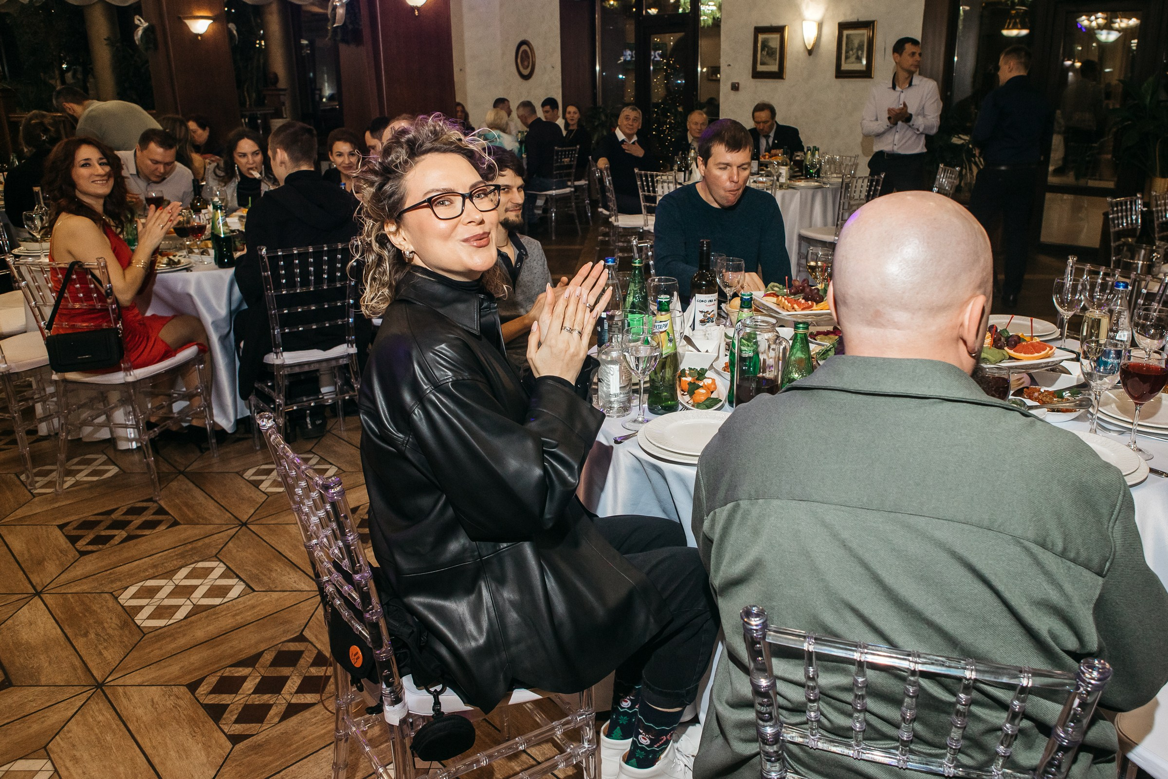 Хороший репортажный фотограф на корпоратив в Питере