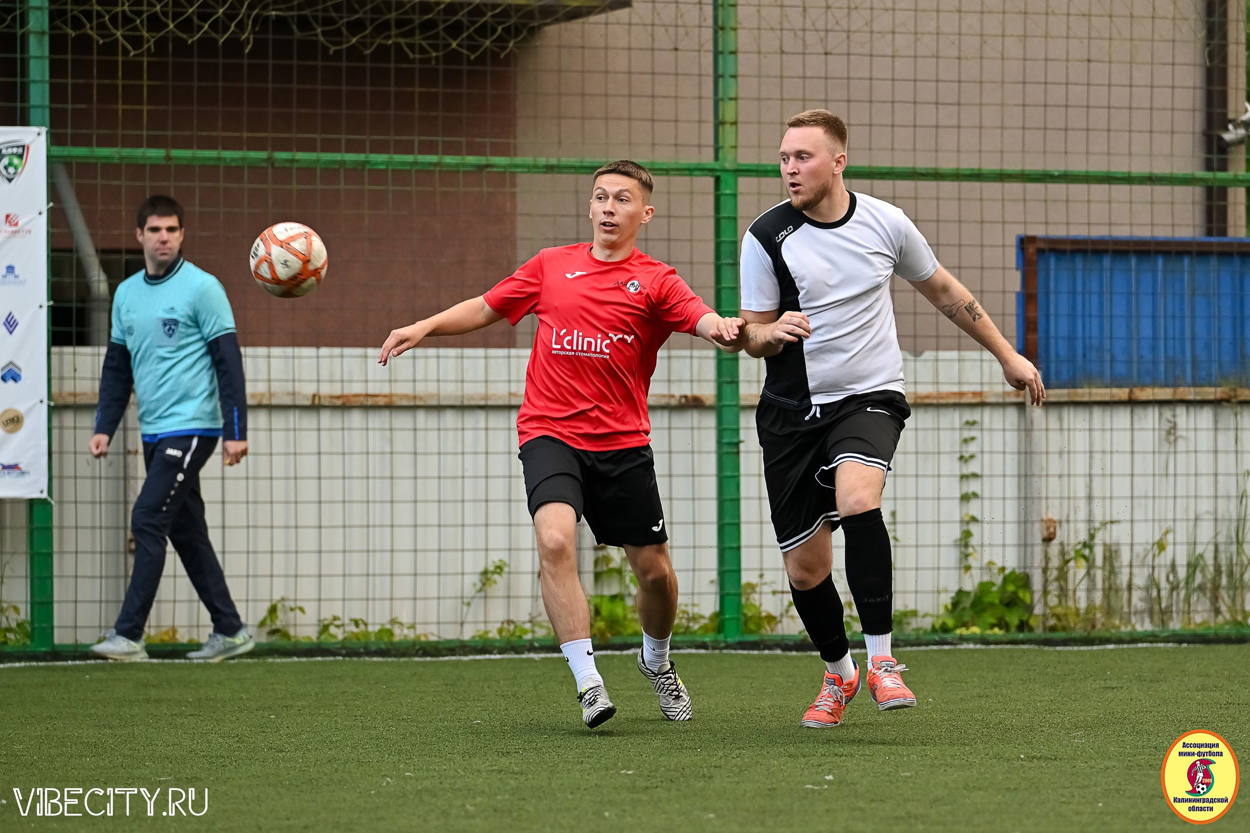 ИГРЫ МИНИ-ФУТБОЛЬНОЙ И КОРПОРАТИВНОЙ ЛИГИ. VIBECITY.RU Вайб Сити Ру Фоторепортажи Фотоотчеты Калининград