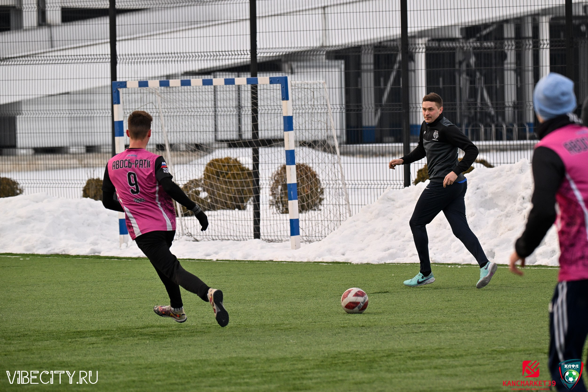 Калининградская Любительская Футбольная Лига, Премьер лига 14 тур, Торпедо-Авось рати. VIBECITY.RU Вайб Сити Ру Фоторепортажи Фотоотчеты Калининград