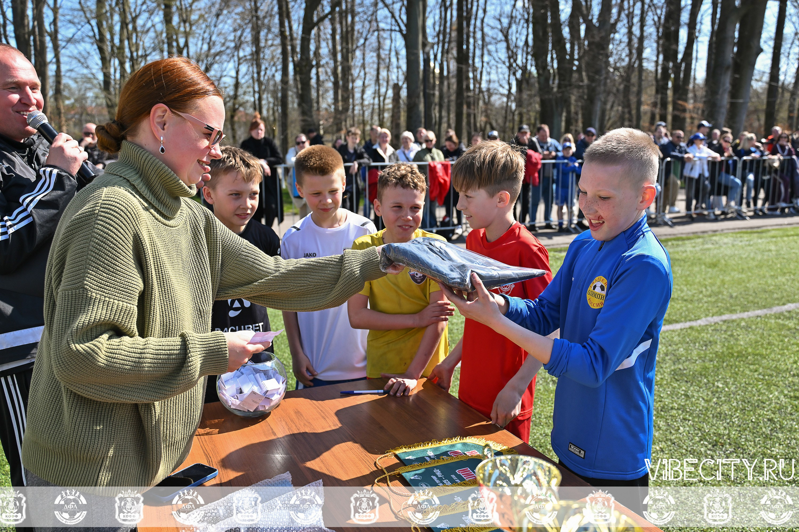 XIX Всероссийского футбольного турнира Локобол 2025 РЖД. VIBECITY.RU Вайб Сити Ру Фоторепортажи Фотоотчеты Калининград