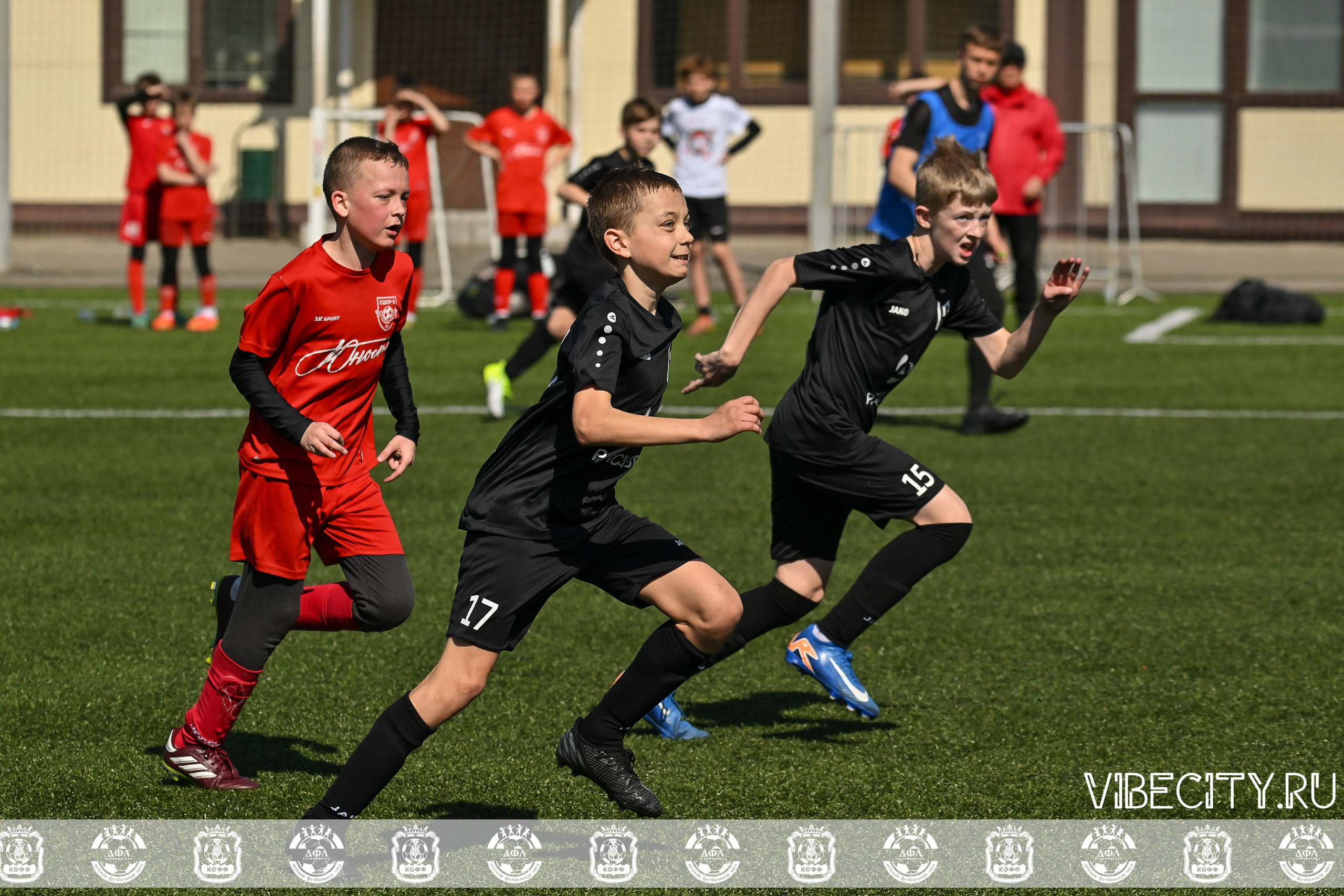 XIX Всероссийского футбольного турнира Локобол 2025 РЖД. VIBECITY.RU Вайб Сити Ру Фоторепортажи Фотоотчеты Калининград