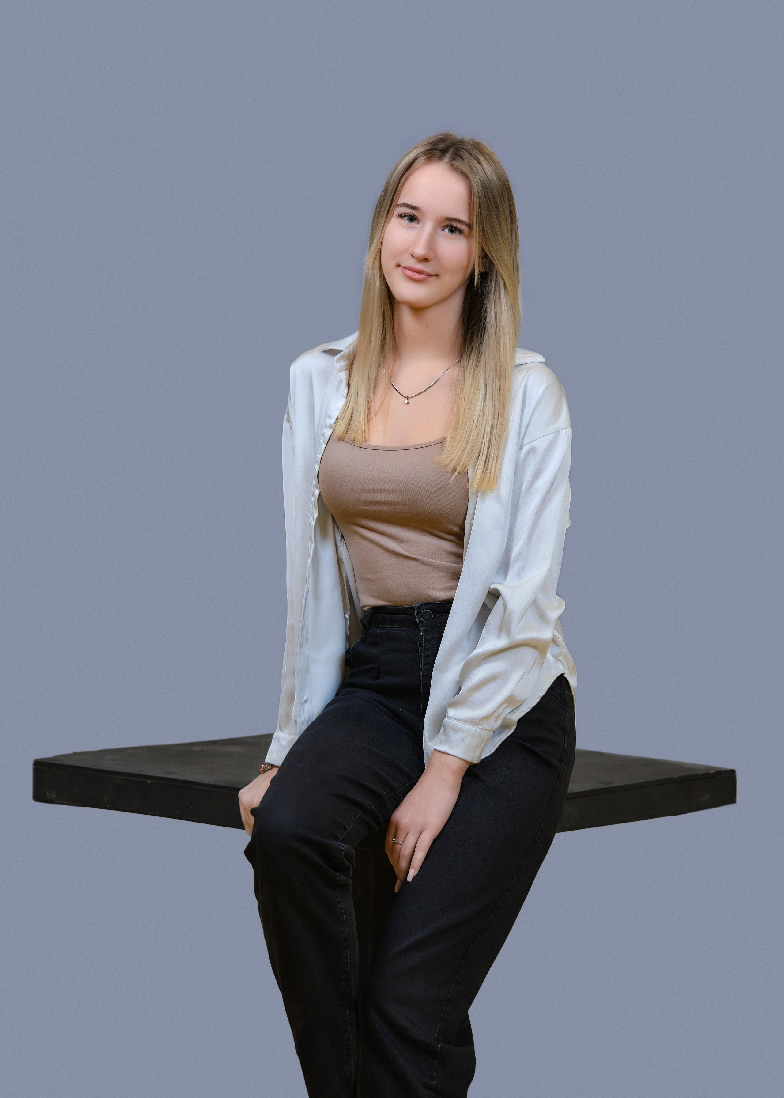 Выпускной альбом 11 класс. Заказать фотоальбомы на выпускной