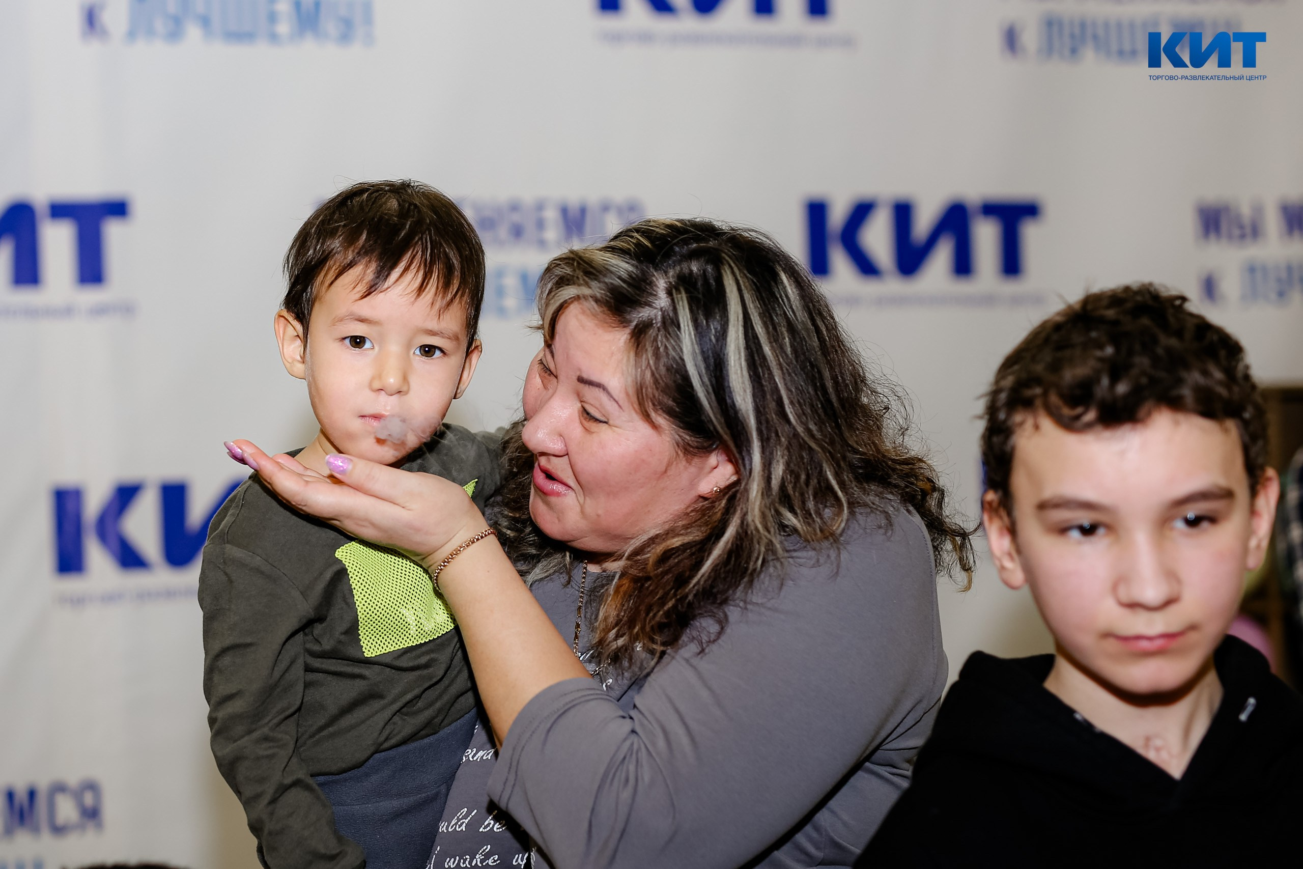 05.01 Утренник в тц Кит. Команда специалистов в мире фотографии и видео. Детский фотограф, семейный фотограф