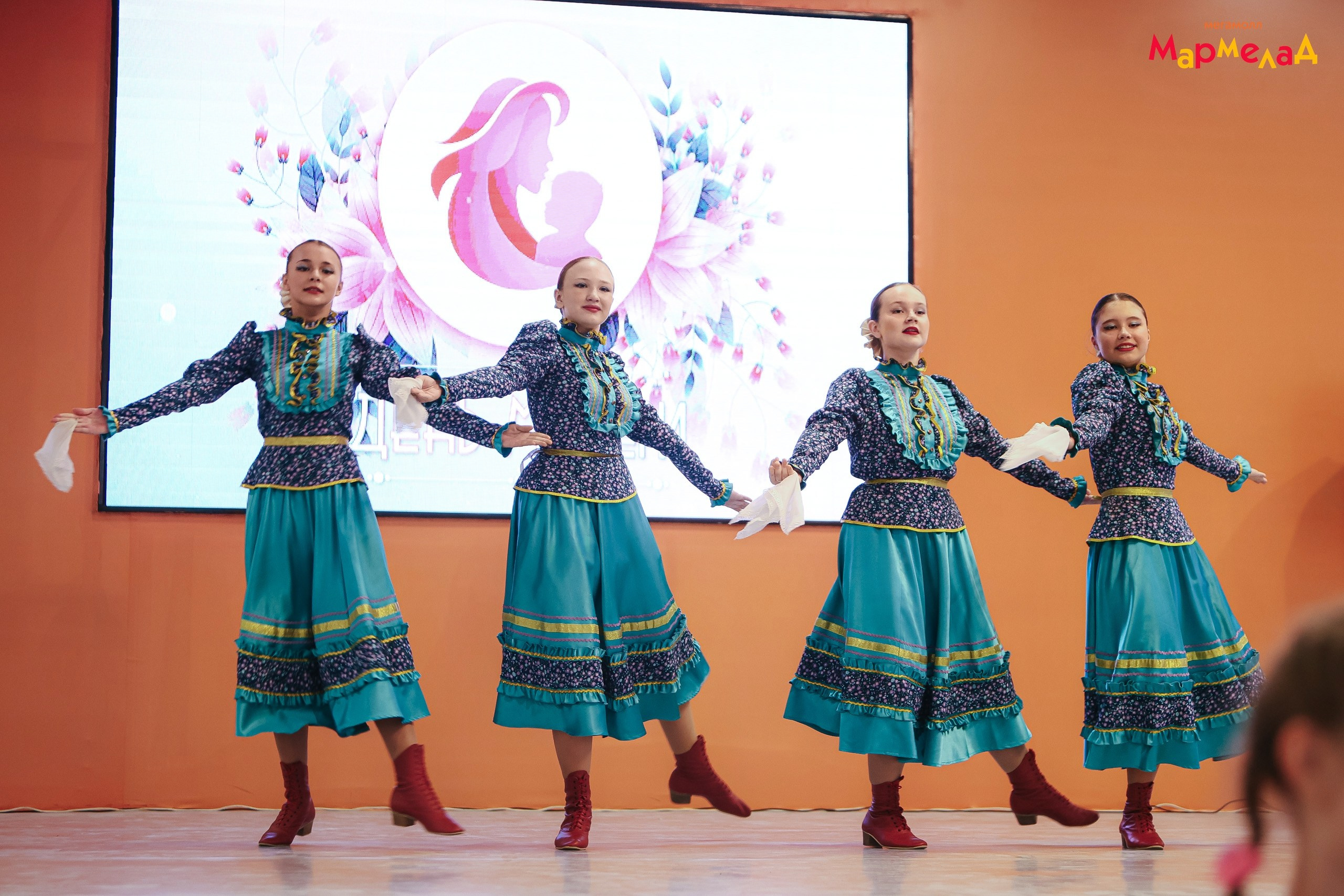 30.11 День Матери. Мармелад. Команда специалистов в мире фотографии и видео. Детский фотограф, семейный фотограф
