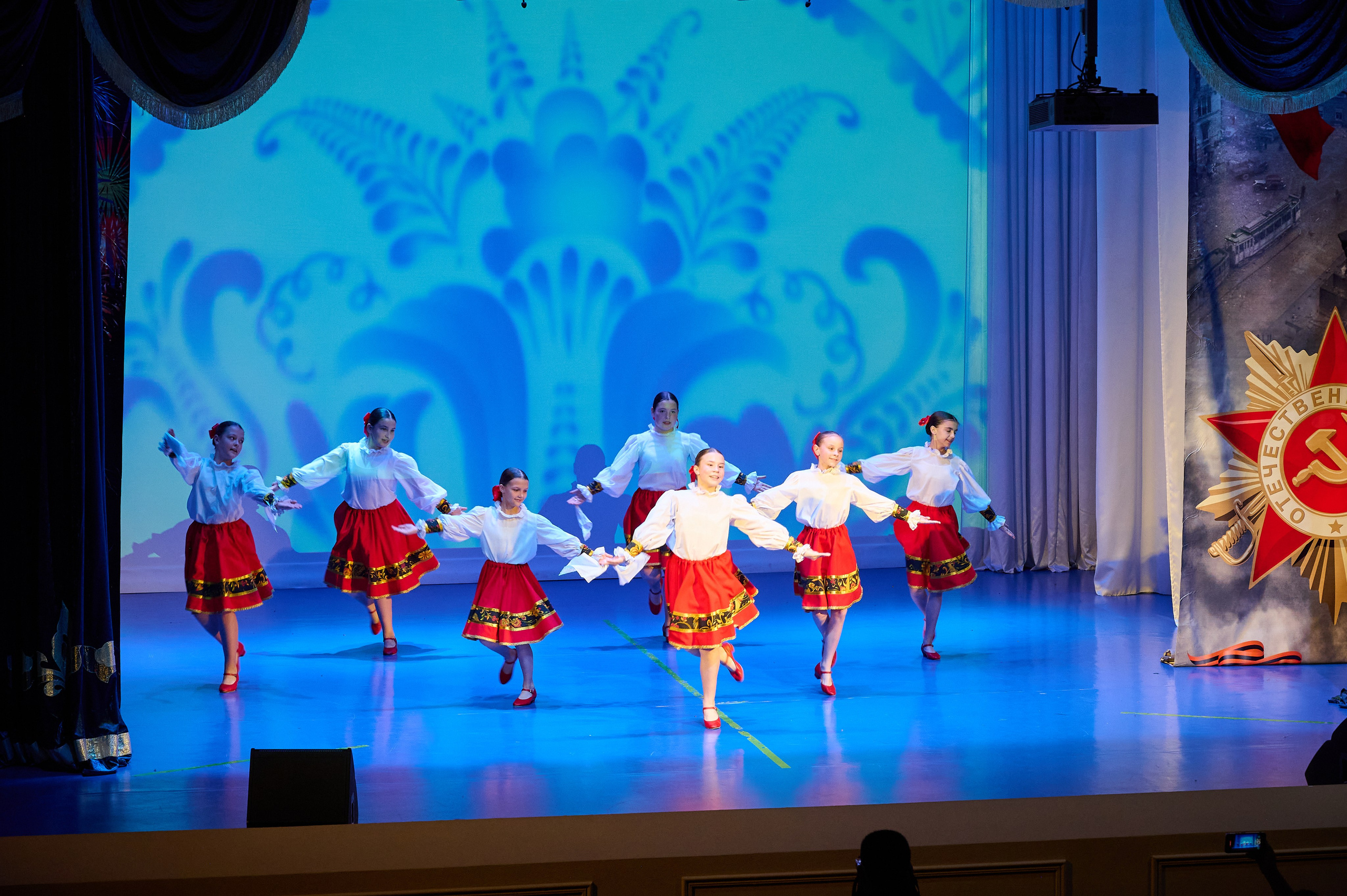 Концерт к 9 мая в с. Марьина Роща. Жизнь курорта Кабардинка в фотографиях