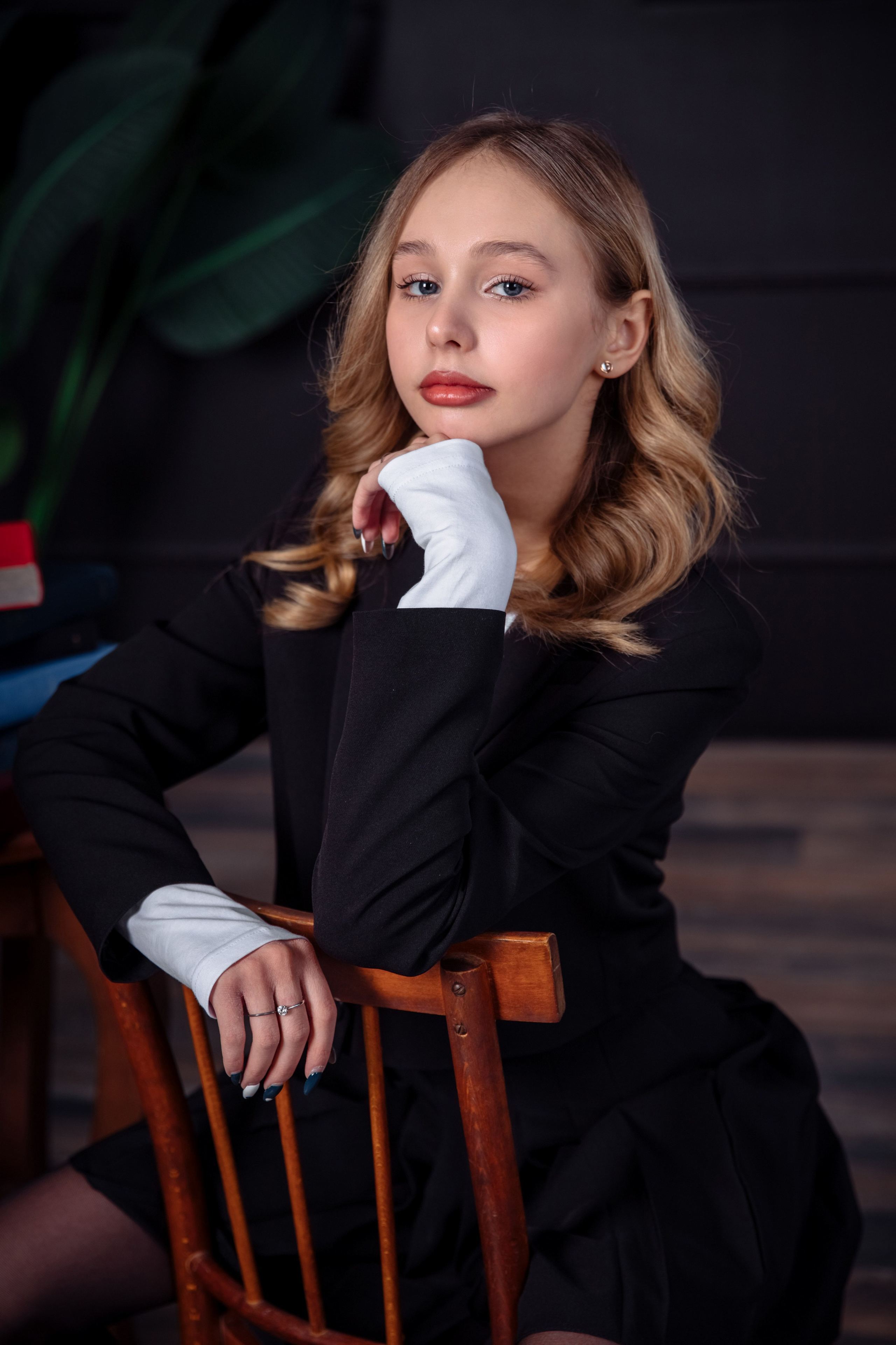 Старшая школа. Выпускные школьные фотоальбомы для школ и детских садов в Волгограде и Волжском