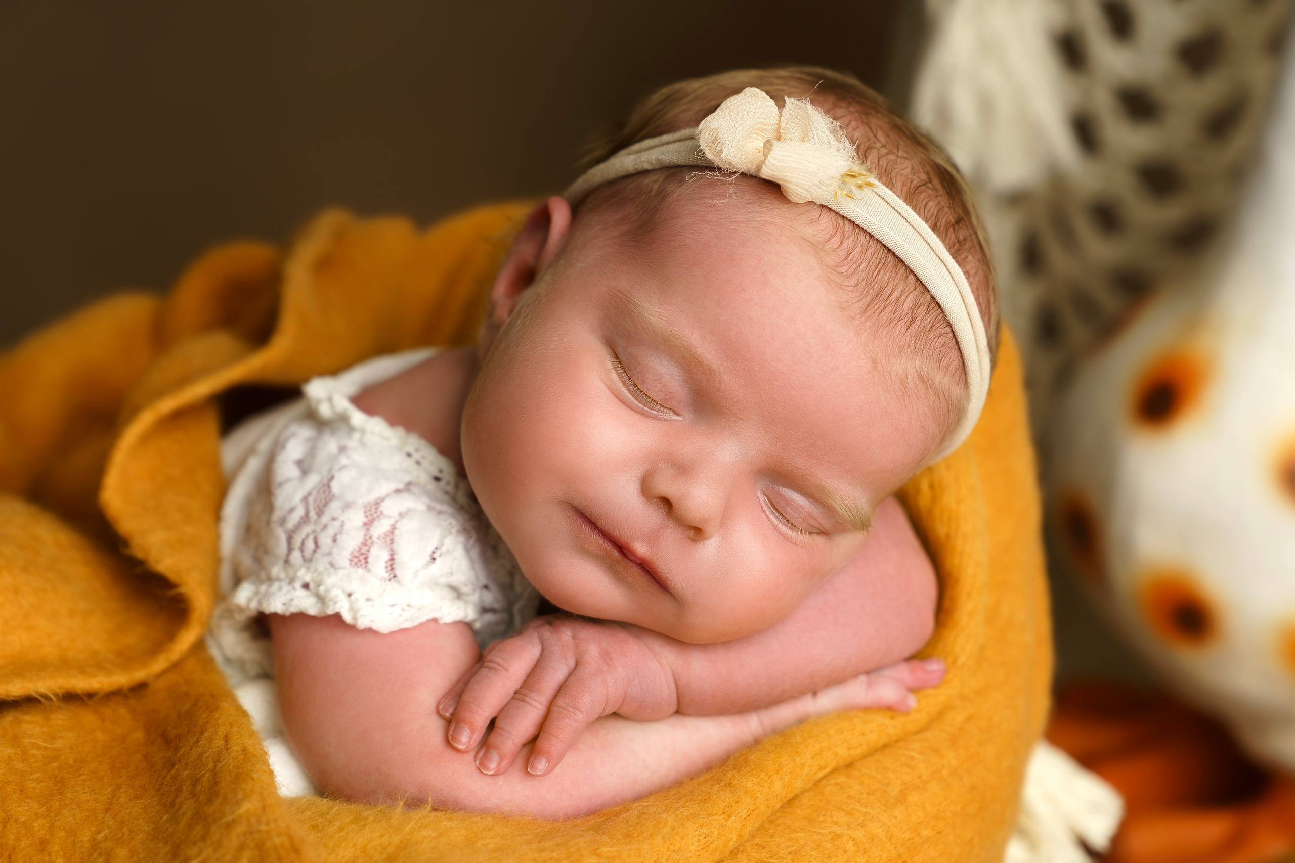 Фотосессия новорожденного (newborn). Фотограф новорожденных, детей до года и беременных в Симферополе