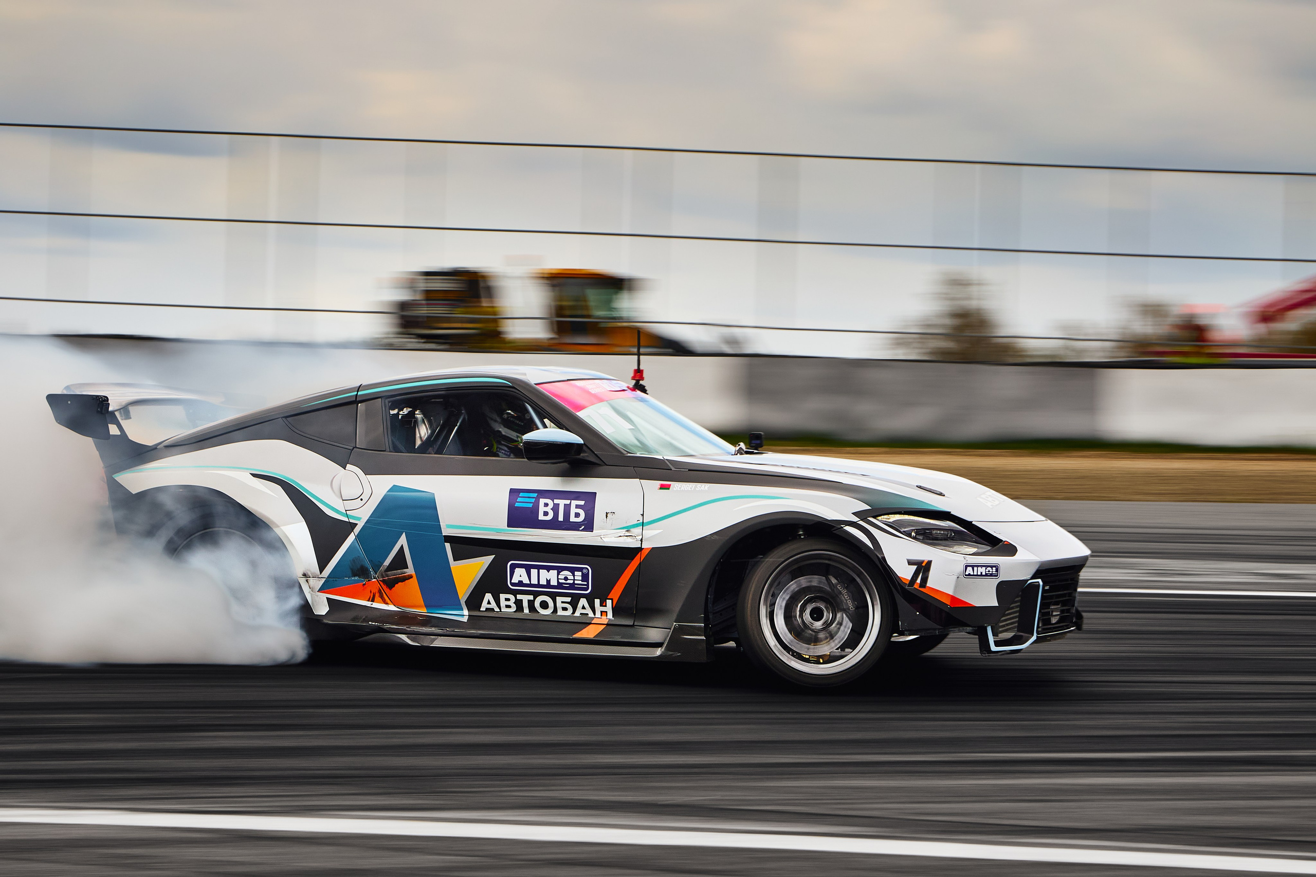 Фестиваль большого дрифта впервые в Москве. RDS FEST. FM Media Сrew. Репортажные фото и видео