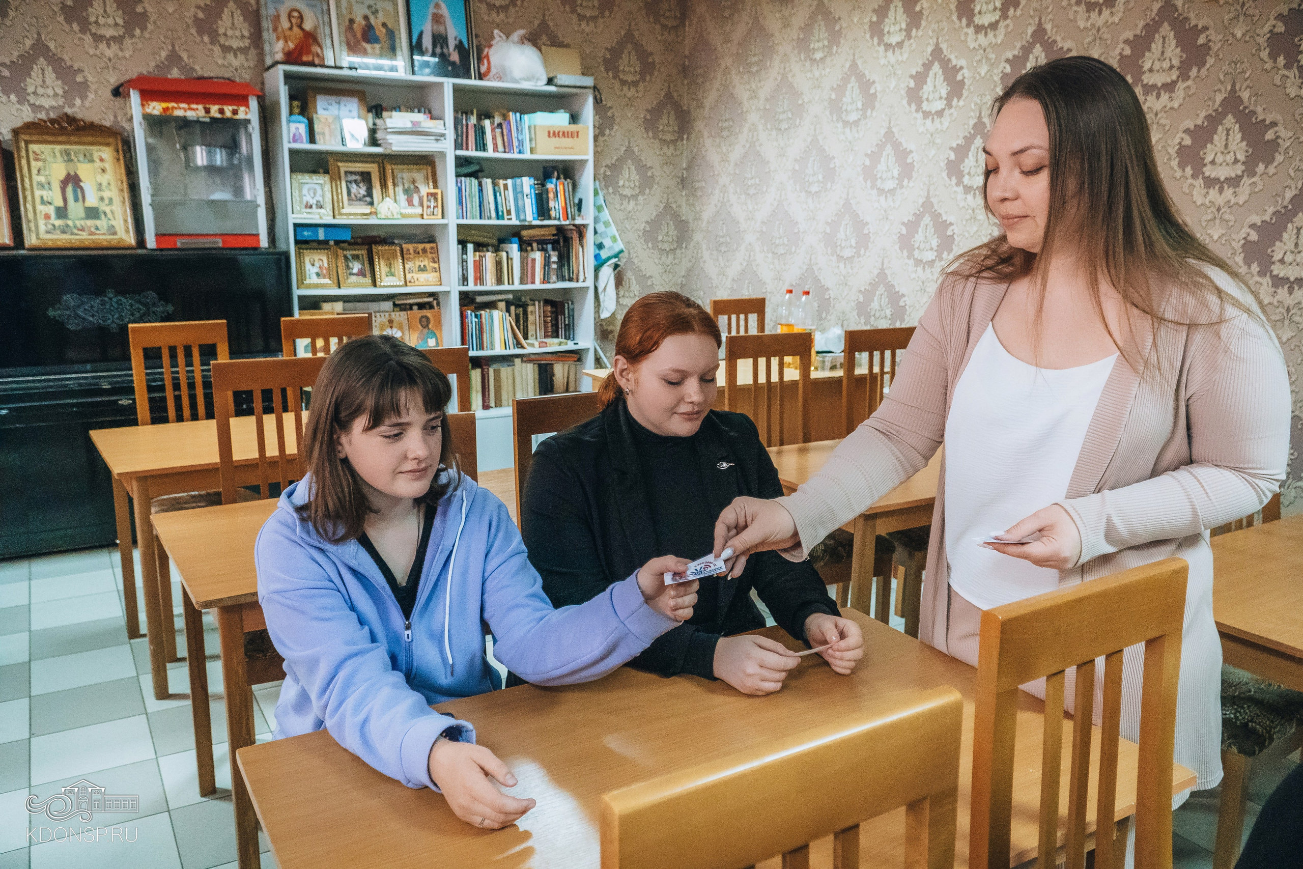 Час общения «Наше право». Новотитаровский Дом культуры