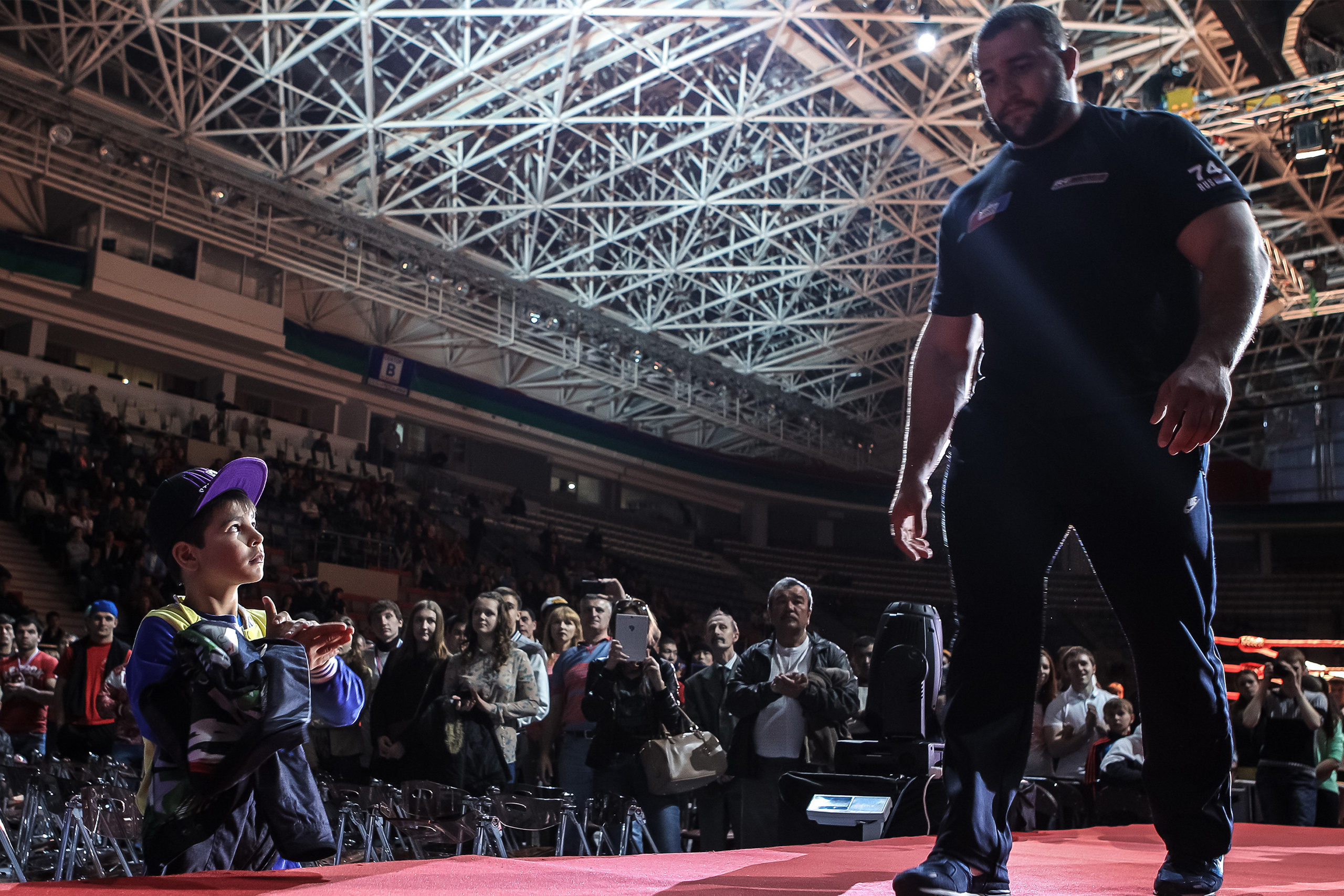 Репортаж. Студийная съёмка. Имиджевая съёмка. Бизнес портреты. ГРАНДФОТО.РФ