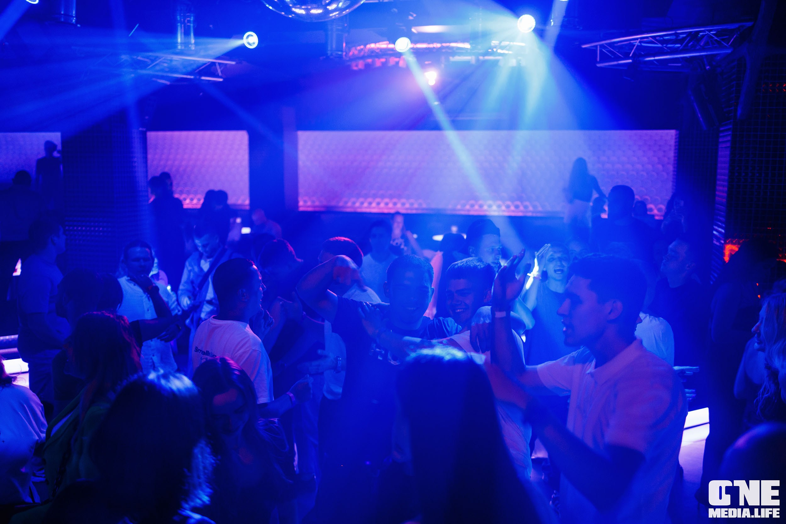 Фоторепортаж из РК Планета. One Media Life: фоторепортажи, фотоотчеты с мероприятий и заведений