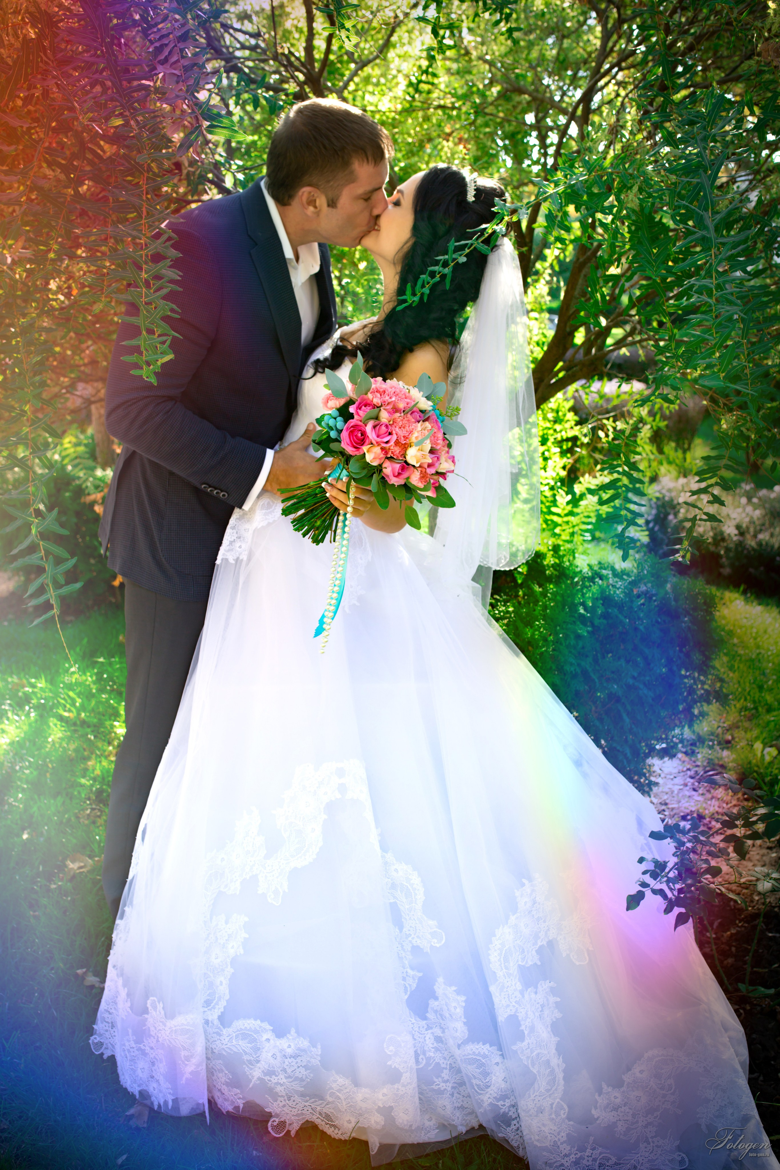 Свадебный фотограф в Краснодаре: Профессиональная свадебная фотосъемка. Интерьерная фотостудия FOTOGEN г. Краснодар