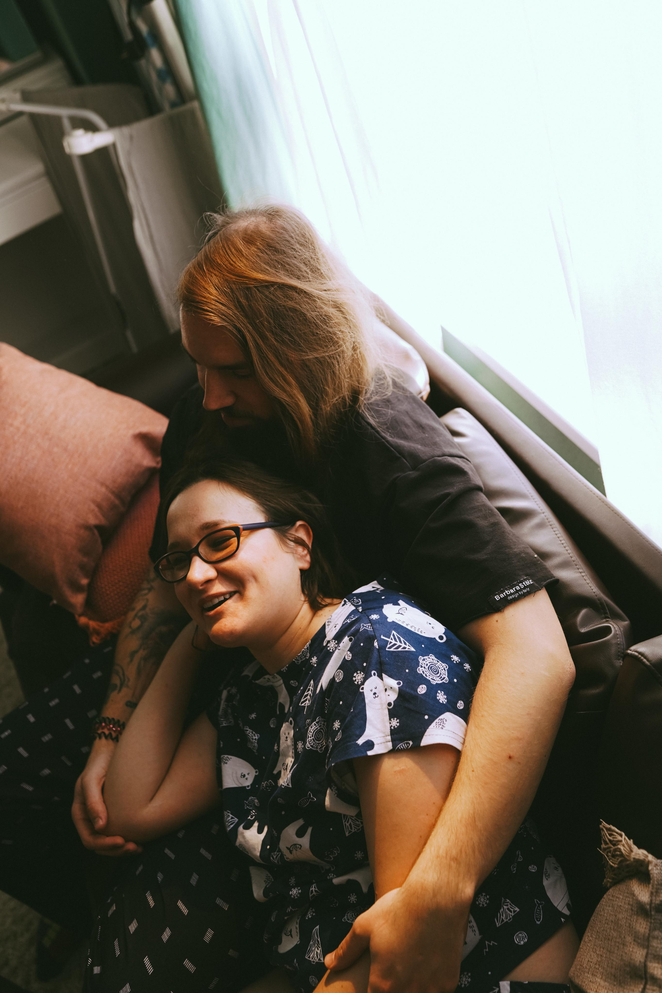 Фотосъемка Дня Рождения Юры дома. Фотосессия новорожденных в Москве — newborn фотограф Елена Виниченко