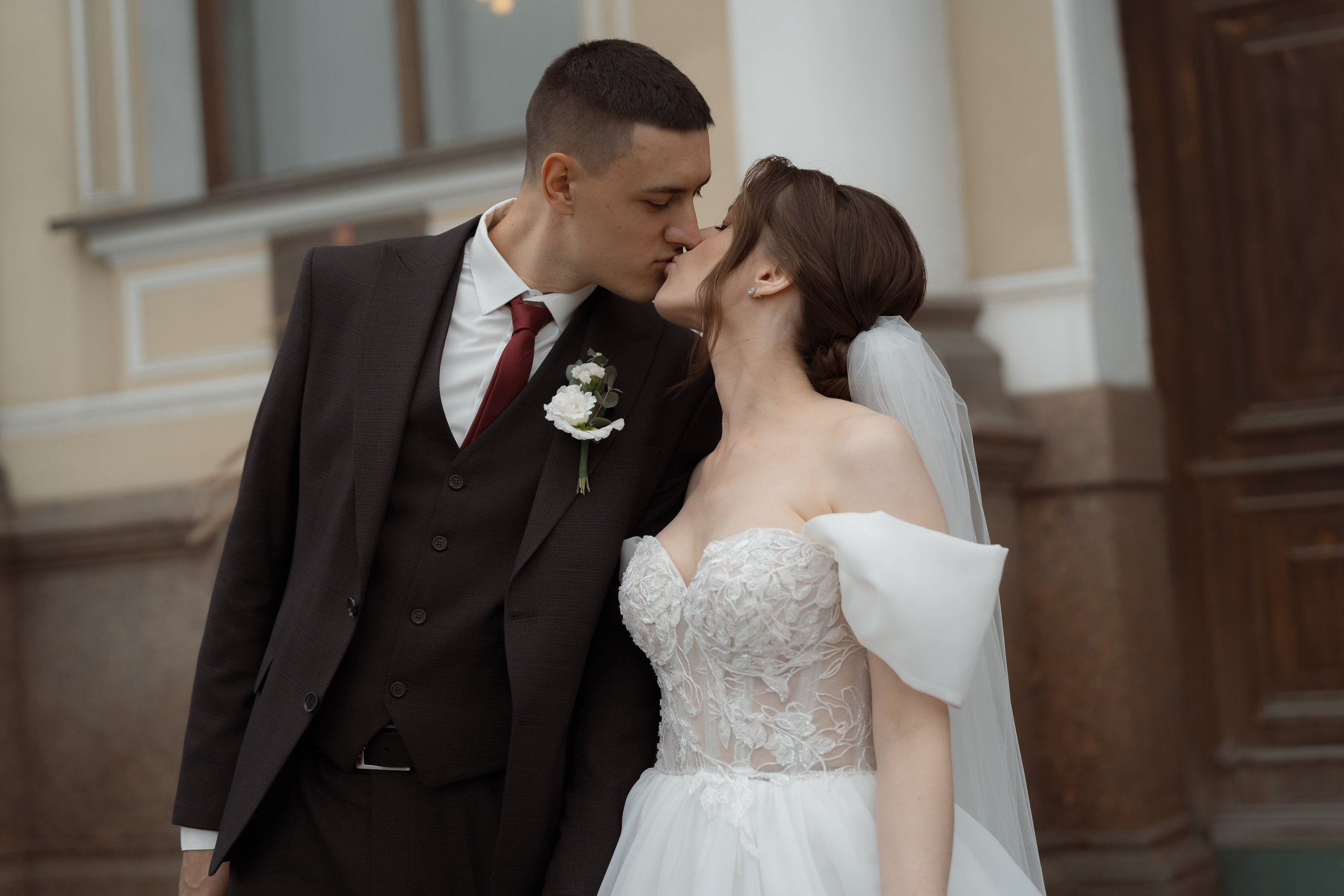 Свадьба Ирины и Дениса — Дом архитектора, Исаакий, Инженерный замок и банкет. Свадебный фотограф Дмитрий Родионов — Санкт-Петербург и Ленинградская область