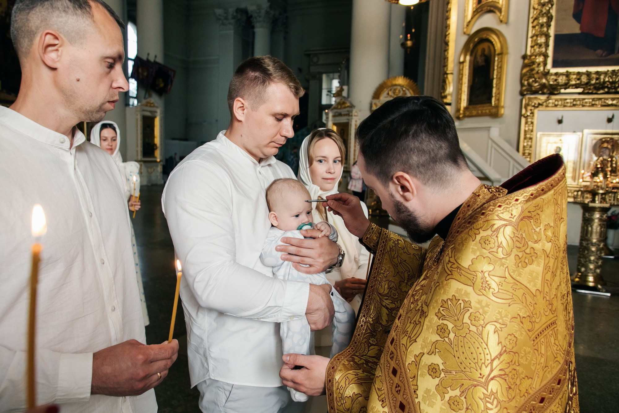 Крещение ребенка в Измайловском соборе СПб, покрестить в питере, цена крещения спб, сколько стоит крещение 2024 2023, где крестить мальчика, где крестить девочку, лучшие храмы для крещения
