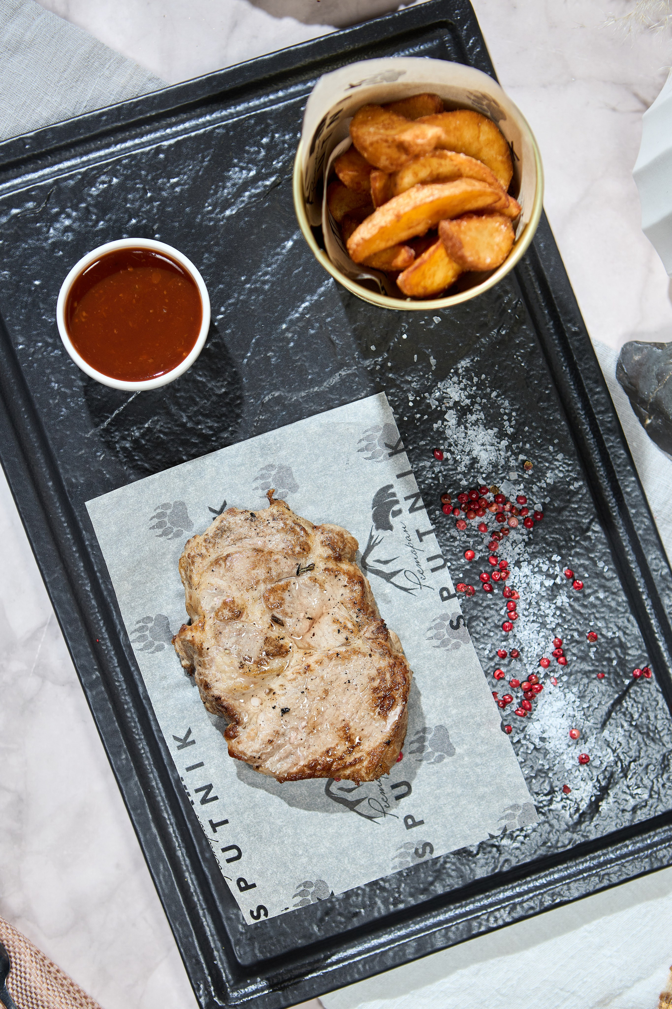 Ресторан «Спутник». Свадебный фотограф на Камчатке Ян Панов