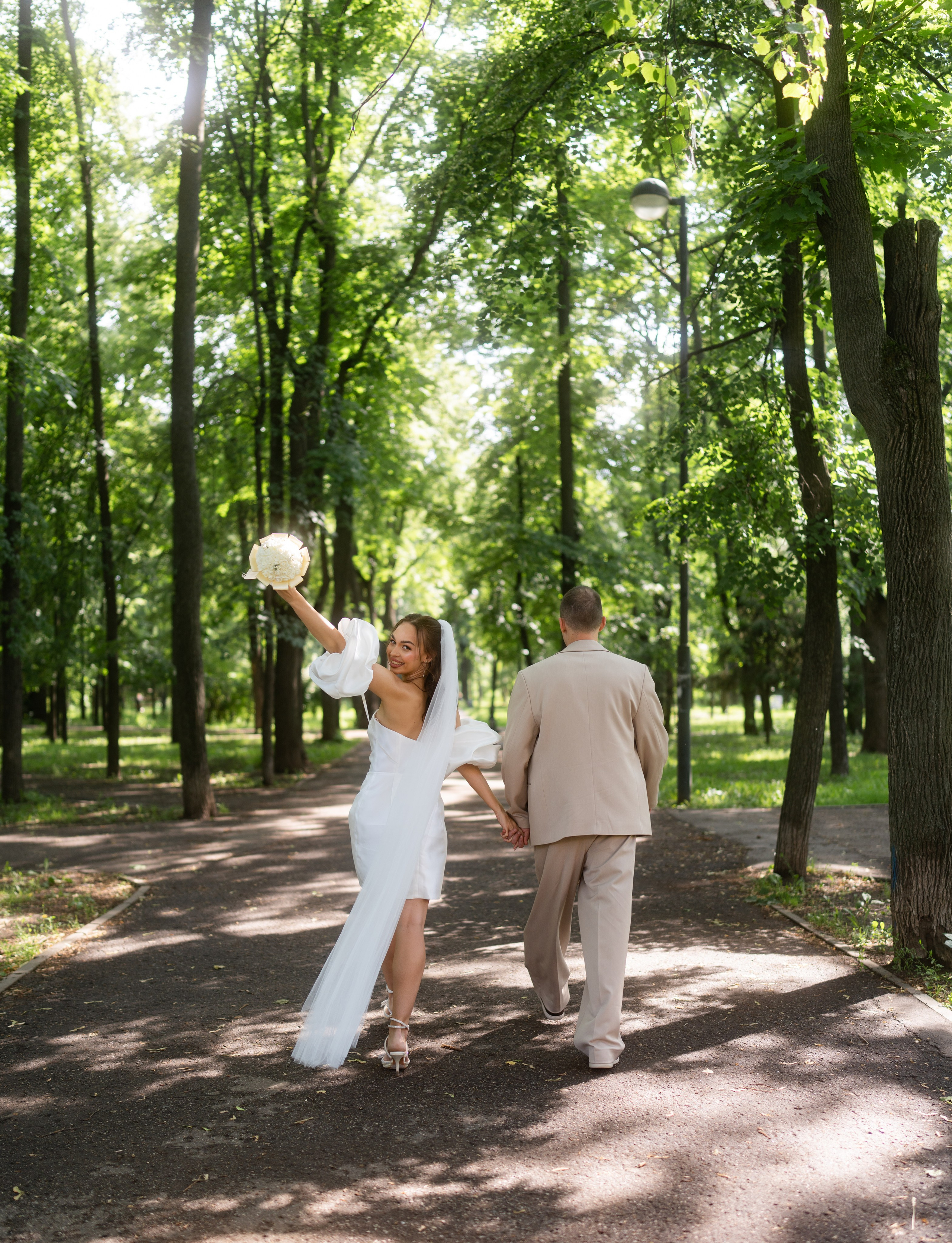 Предсвадебная прогулка Александр и Юлия. Свадебный и индивидуальный фотограф Аля Мамакова