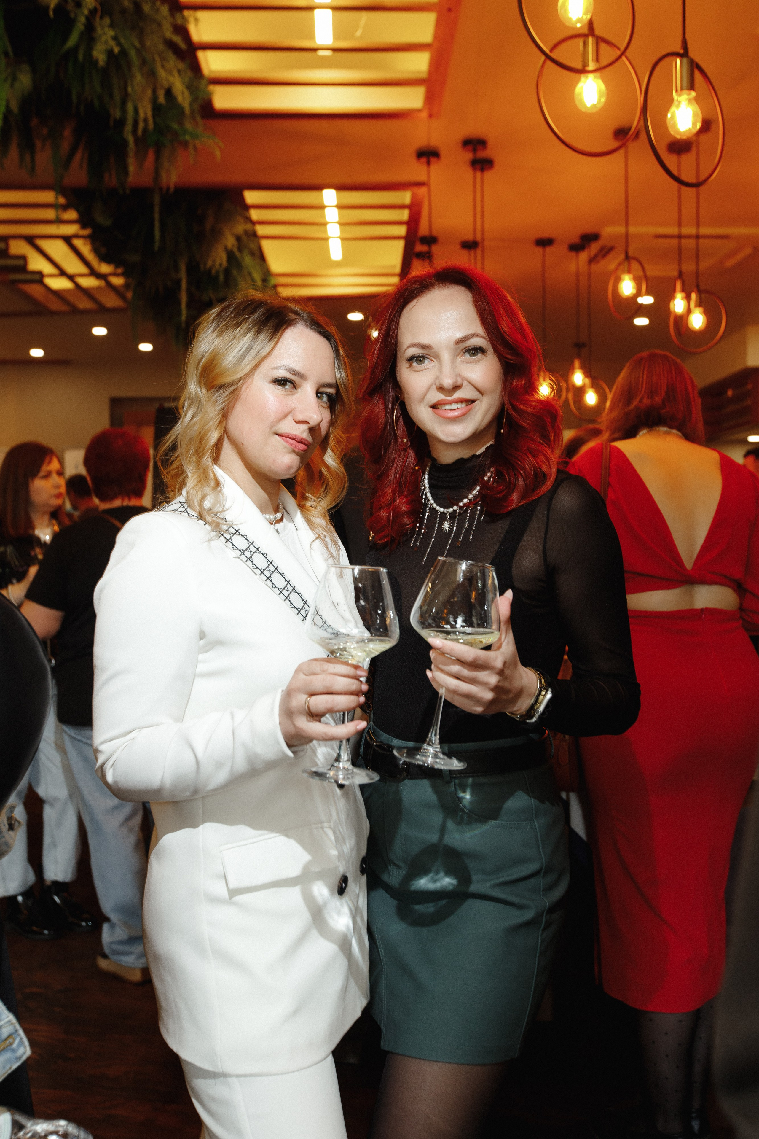 ФЕСТИВАЛЬ ИГРИСТЫХ ВИН. СВОИ. ФОТООТЧЕТЫ-СОБЫТИЯ-МЕСТА