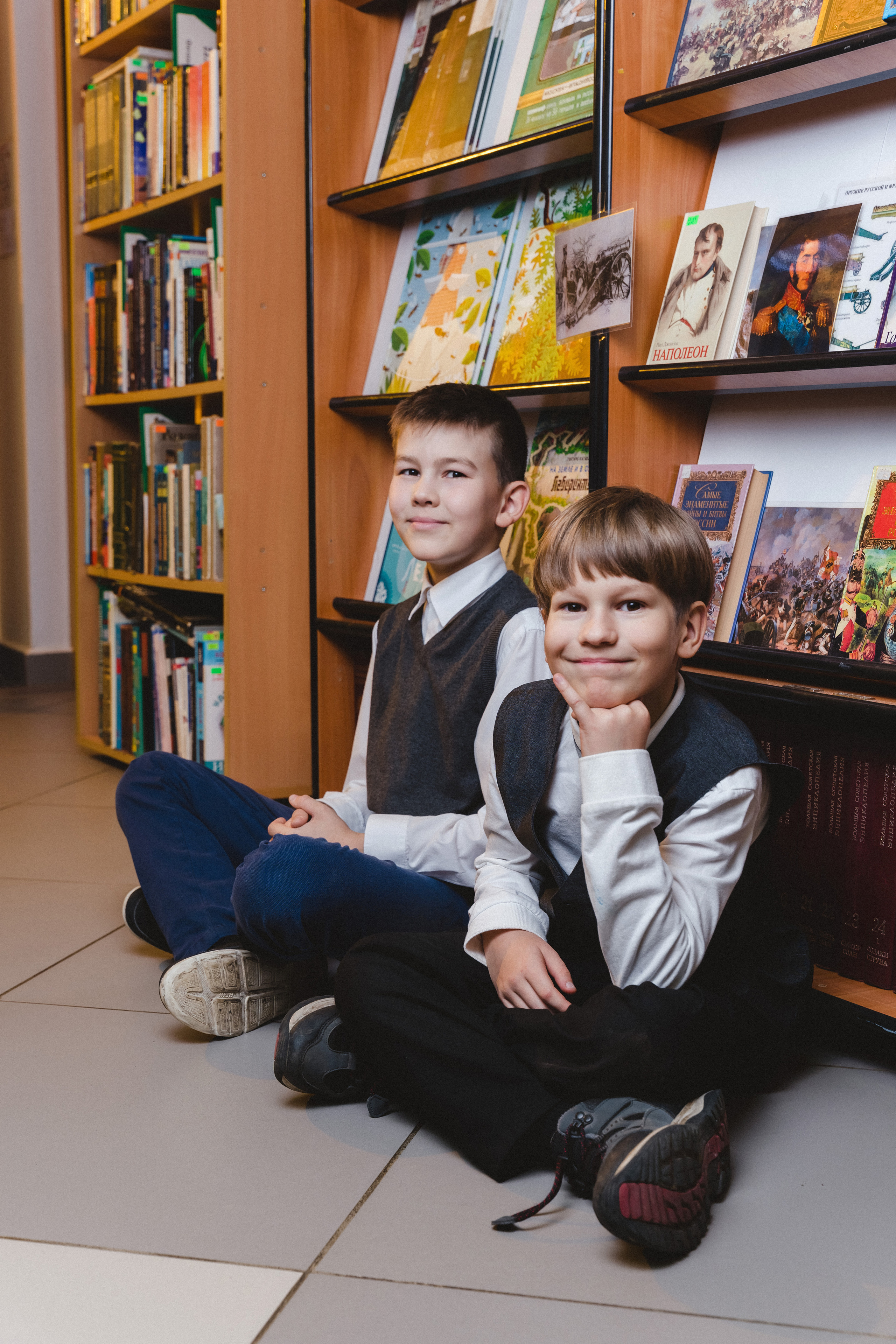 Выпускные альбомы 4 класс Екатеринбург. Фотограф в детский сад в Екатеринбурге, выпускные альбомы Юлия Умерова